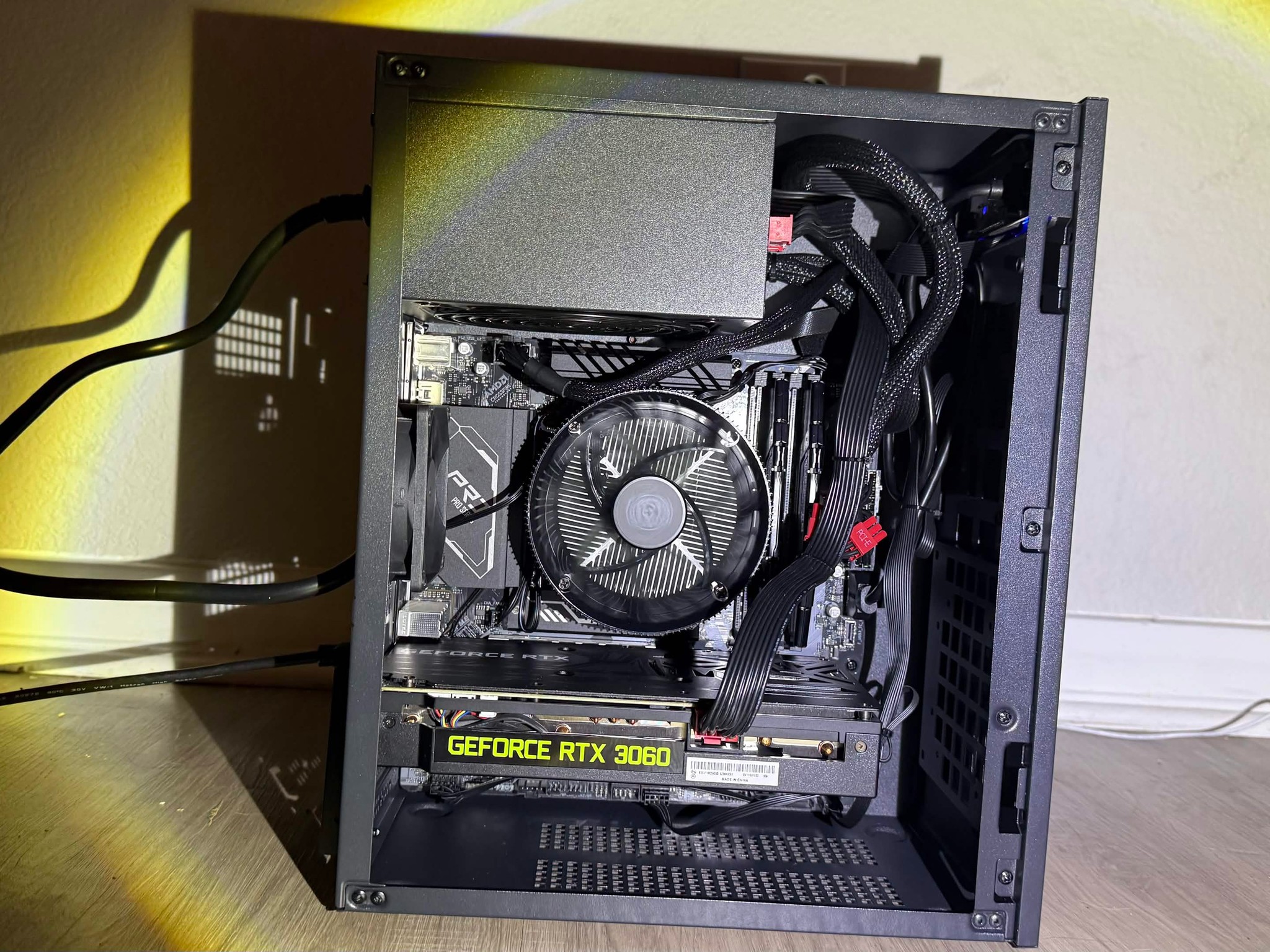 Mini Gaming PC | i5 12400F | 32GB DDR4 | RTX 3060 12GB | 512GB NVMe | Zalman CUBIX