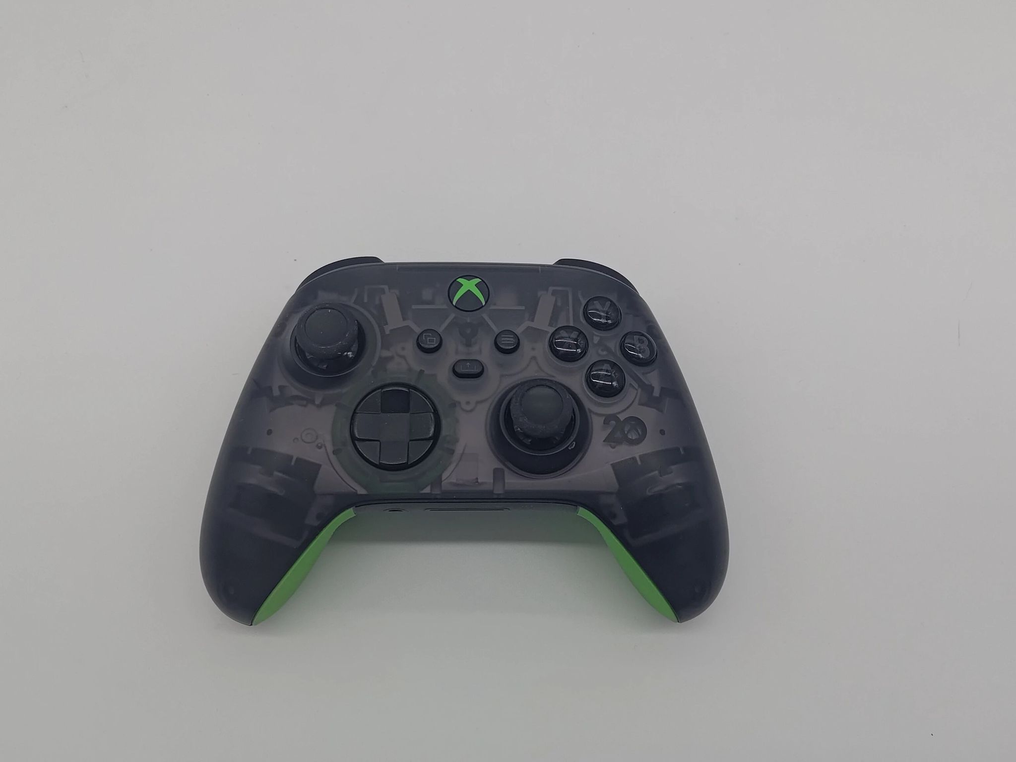 3 Xbox Controllers (Incl. 20th Anniversary Controller)