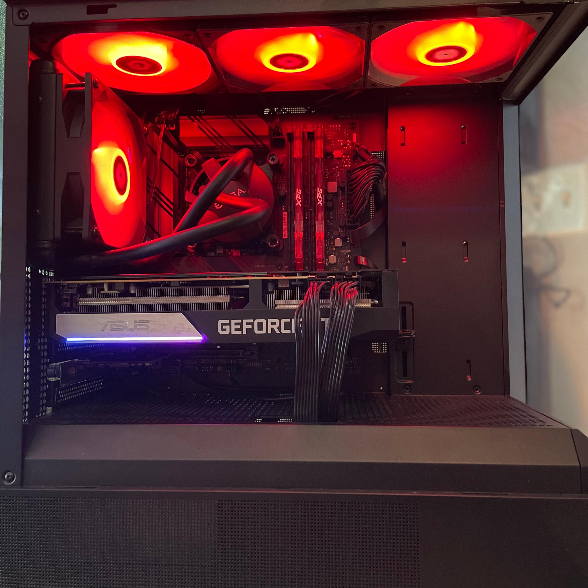 Gaming PC / content creation | GEFORCE 3070| INTEL i7 | 32GB RAM | WINDOWS 11 | WIFI & BT