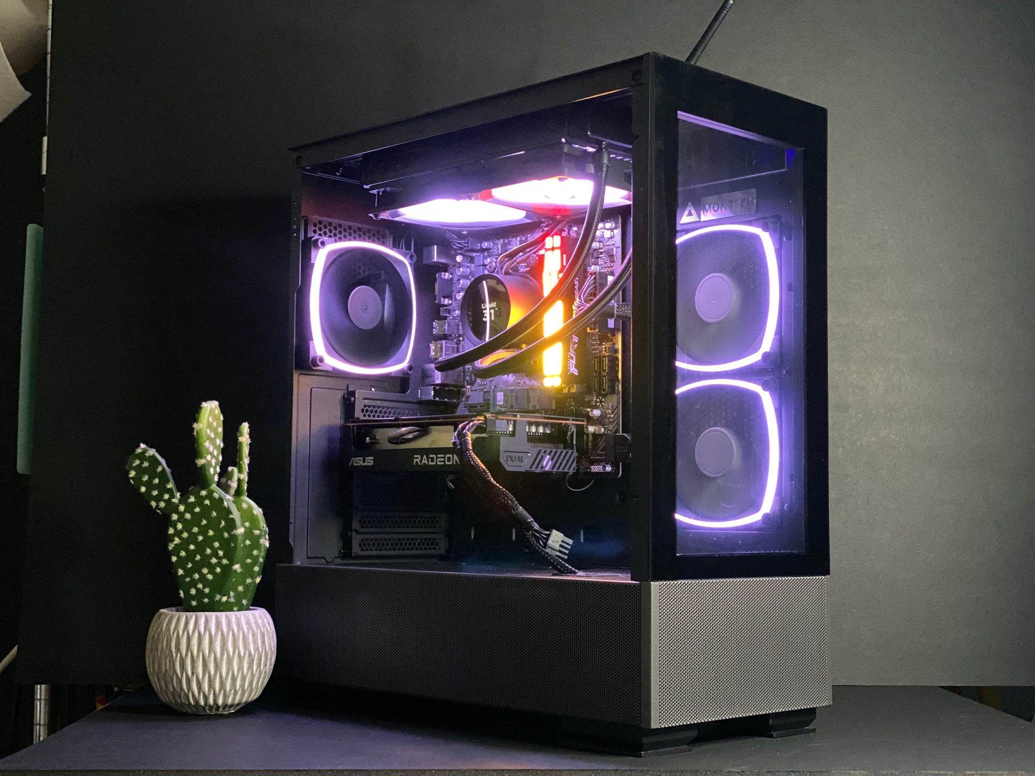 The Liquid cooled AM5 Beast| Ryzen 5 7500F w/ RX 7600 32GB DDR5 RAM| 1TB NVMe| Windows 11