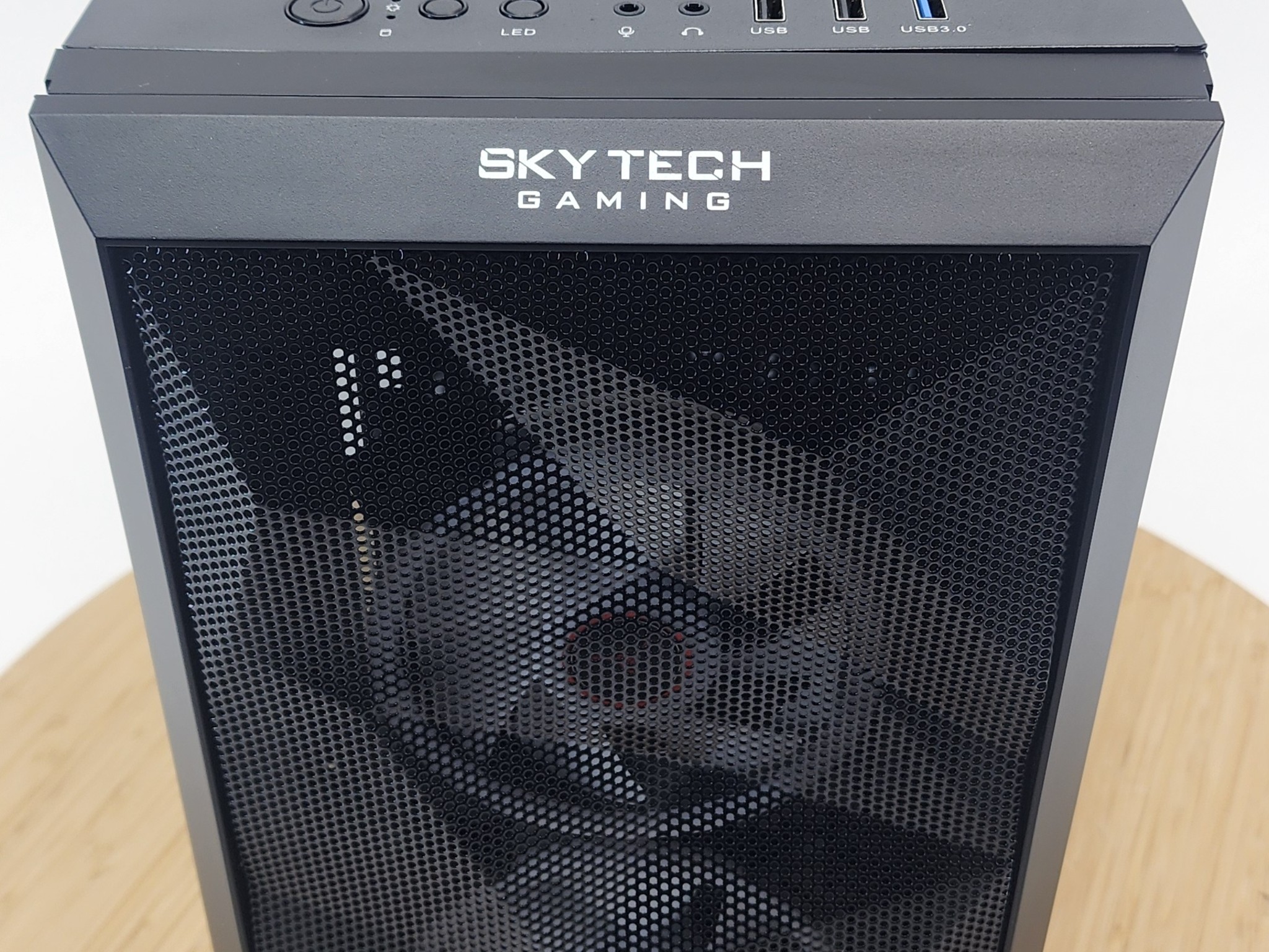 Gaming PC Ryzen 5 3600 16GB RAM 256GB SSD + 1TB HDD RTX 3050 8GB Windows 11 Computer