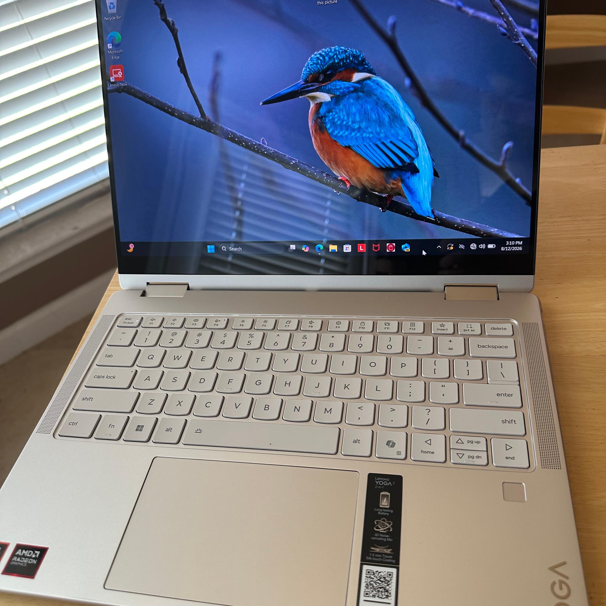 Lenovo Yoga 7 2K OLED 2-in-1 - 14" Touchscreen Laptop - AMD Ryzen AI 5 340 - 16GB RAM - 512GB SSD