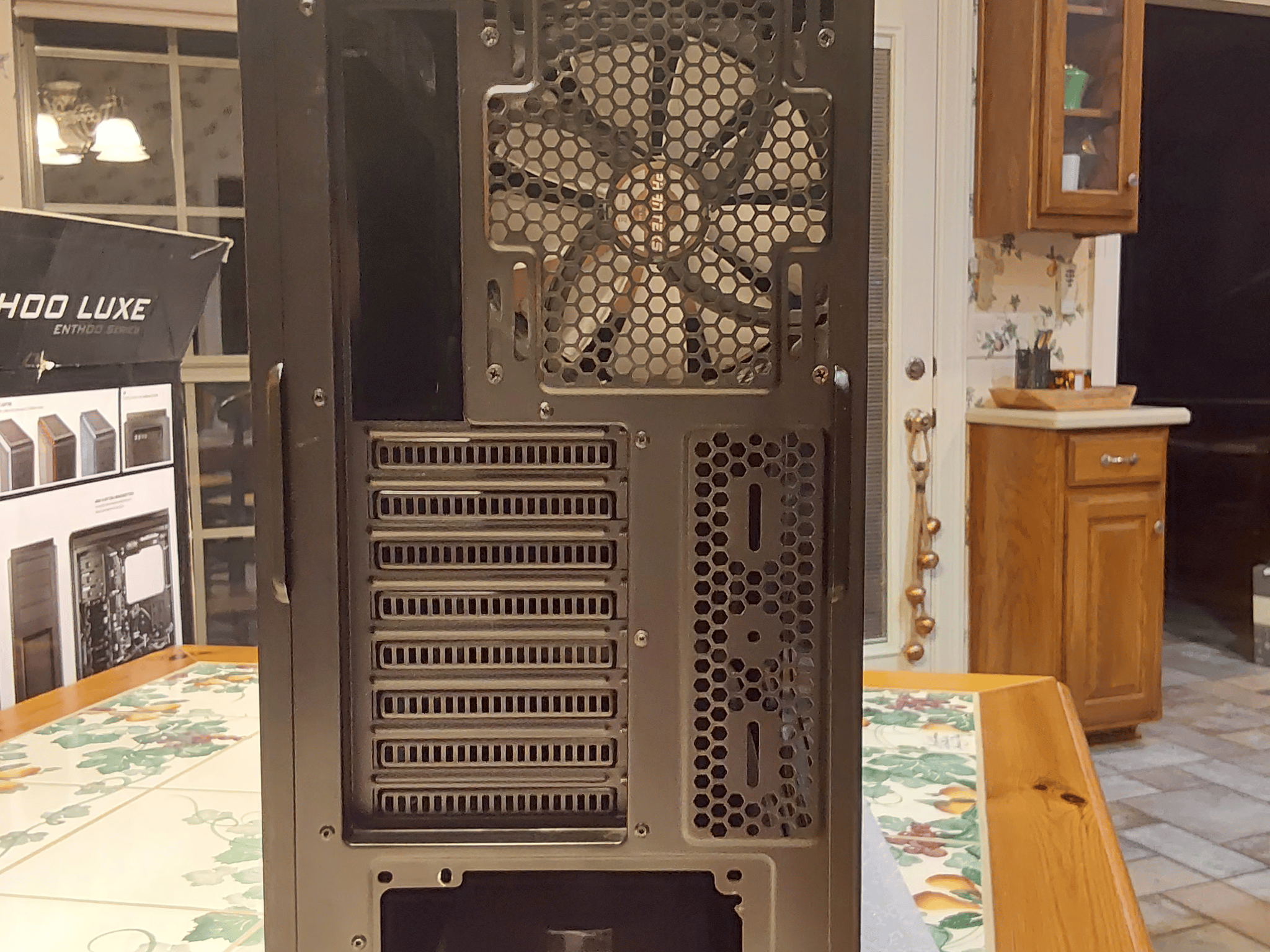 Phanteks Enthoo Luxe full tower computer case in original retail box with all parts and accessories