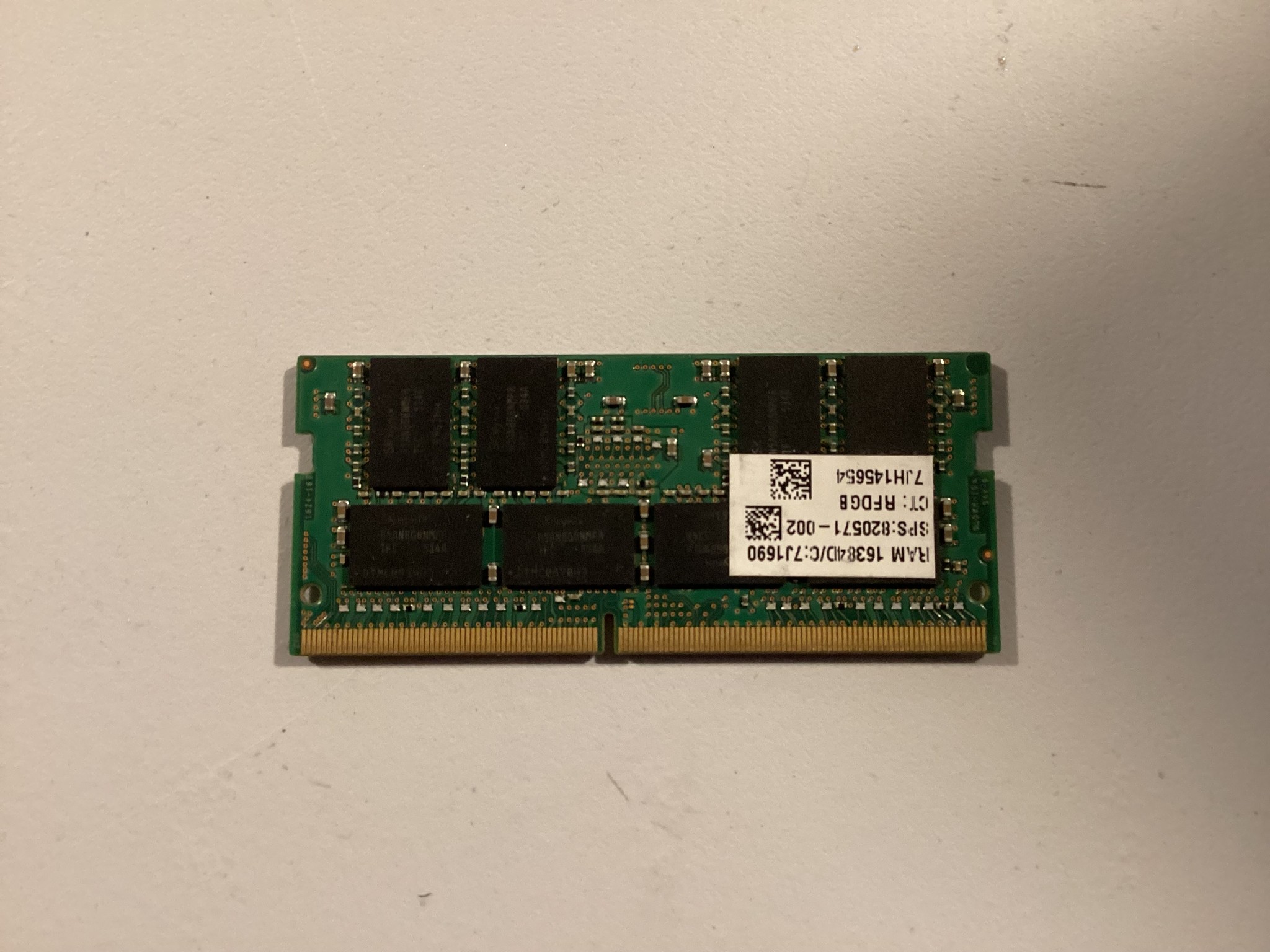 SK hynix 16gb DDR4 SO-DIMM