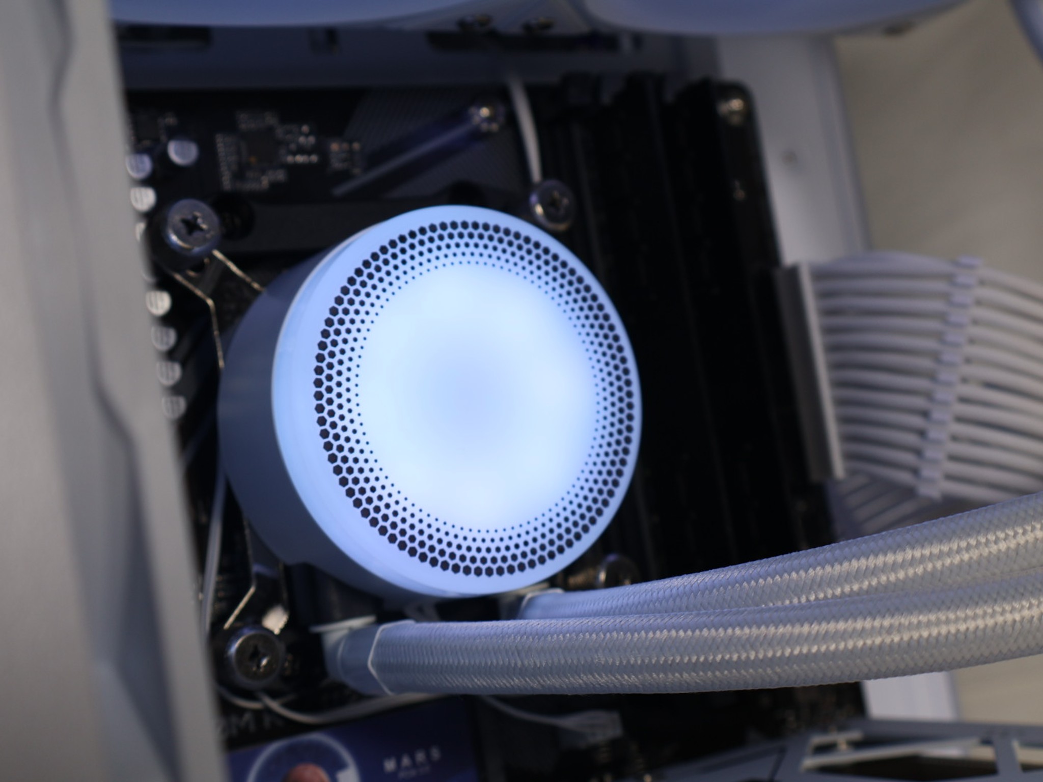 ⚪Dry Ice | RTX 5060 Ryzen 5⚪