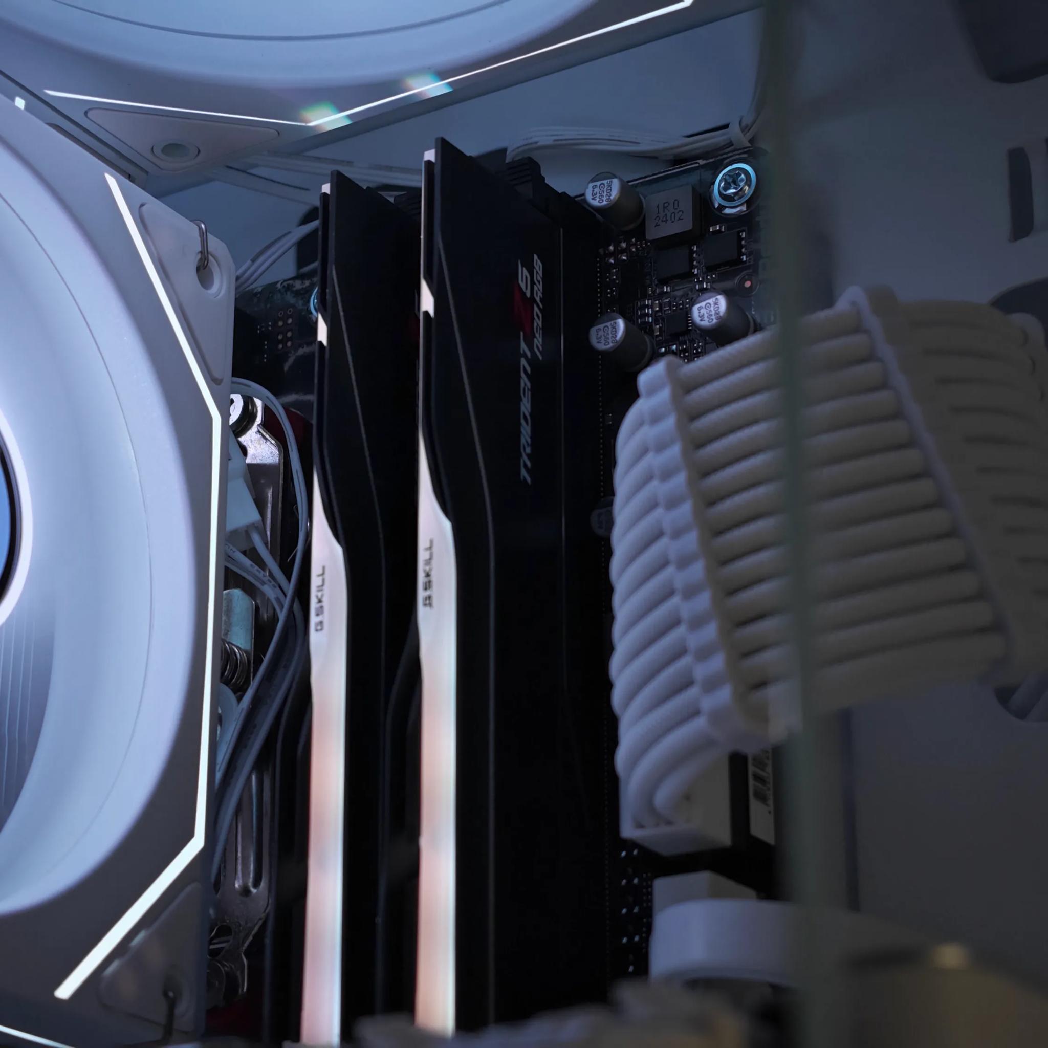RTX 3080, Ryzen 7500F, 32GB DDR5, 1TB NVMe | 4K/1440P Gaming PC