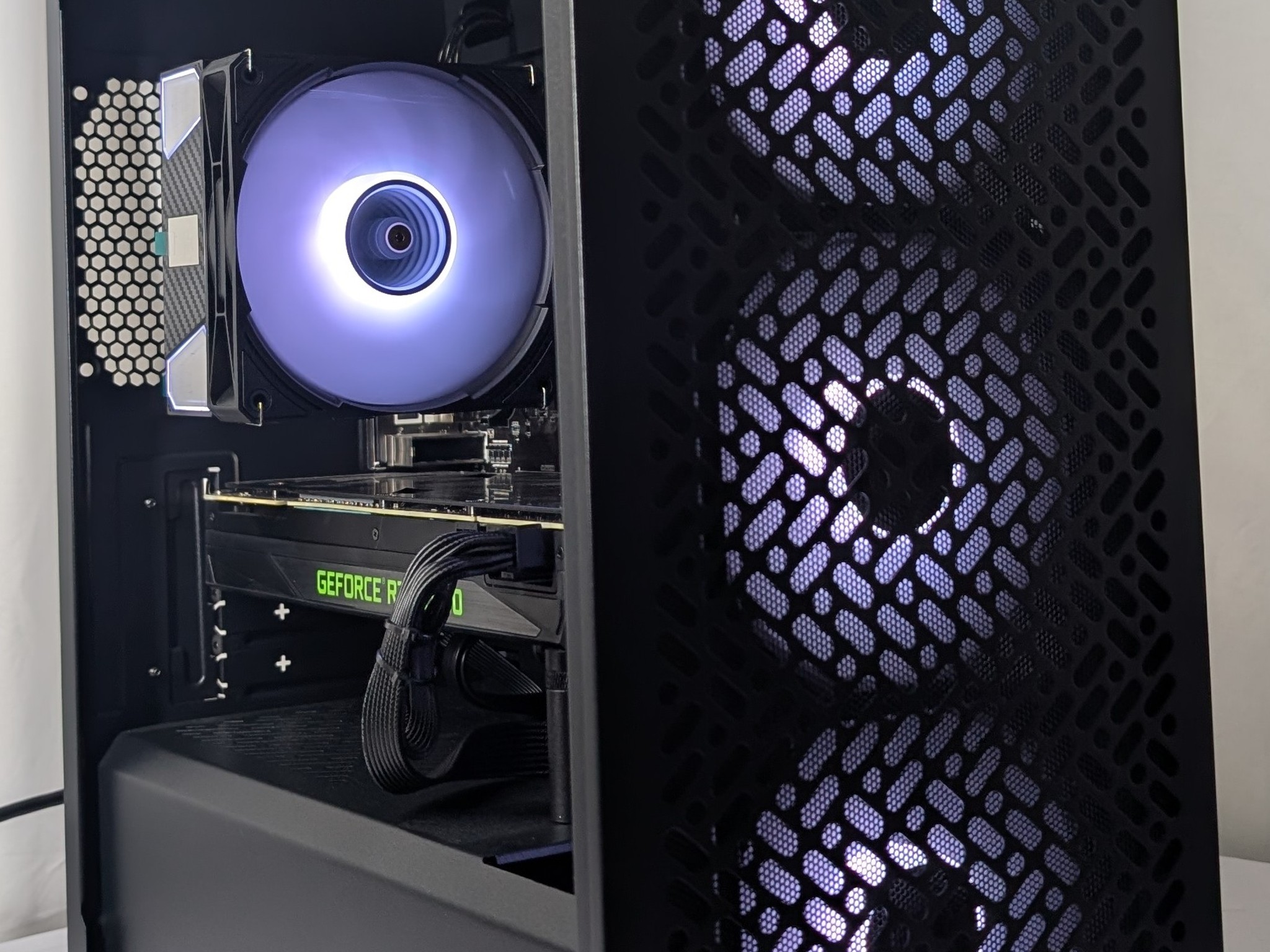 RTX 2080 | RYZEN 5 3600 | 1 TB NVME | 16GB DDR4 | 650W