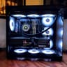 "THE CUBE" - RTX 4080 SUPER OC | Ryzen 7 7800X3D | 32GB CL 32 @6400 MT/s | 4TB | 1000W Platinum