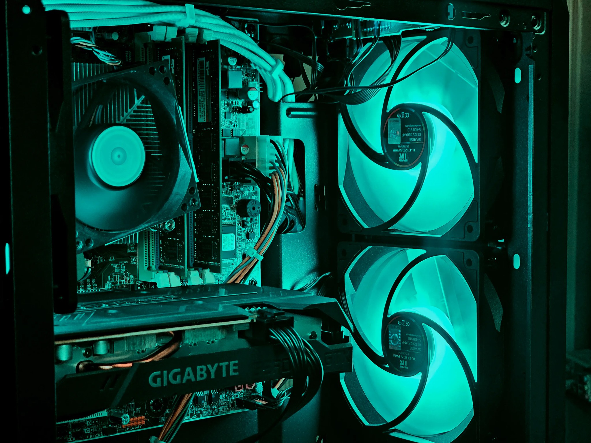 E3 1225v3 Gaming PC Computer