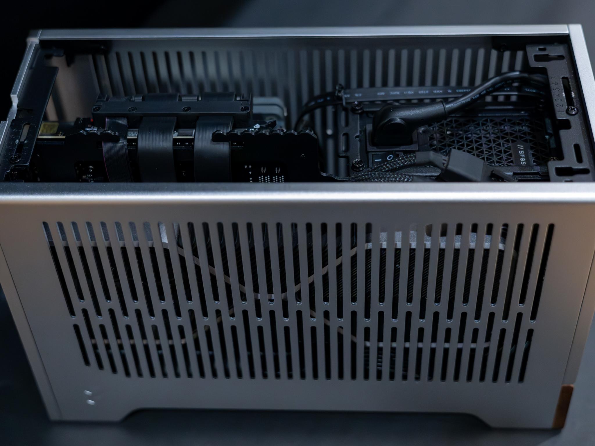 RTX 3080, i5 12600kf, 2TB NVME, 32gb RAM, High-end ITX Gaming PC