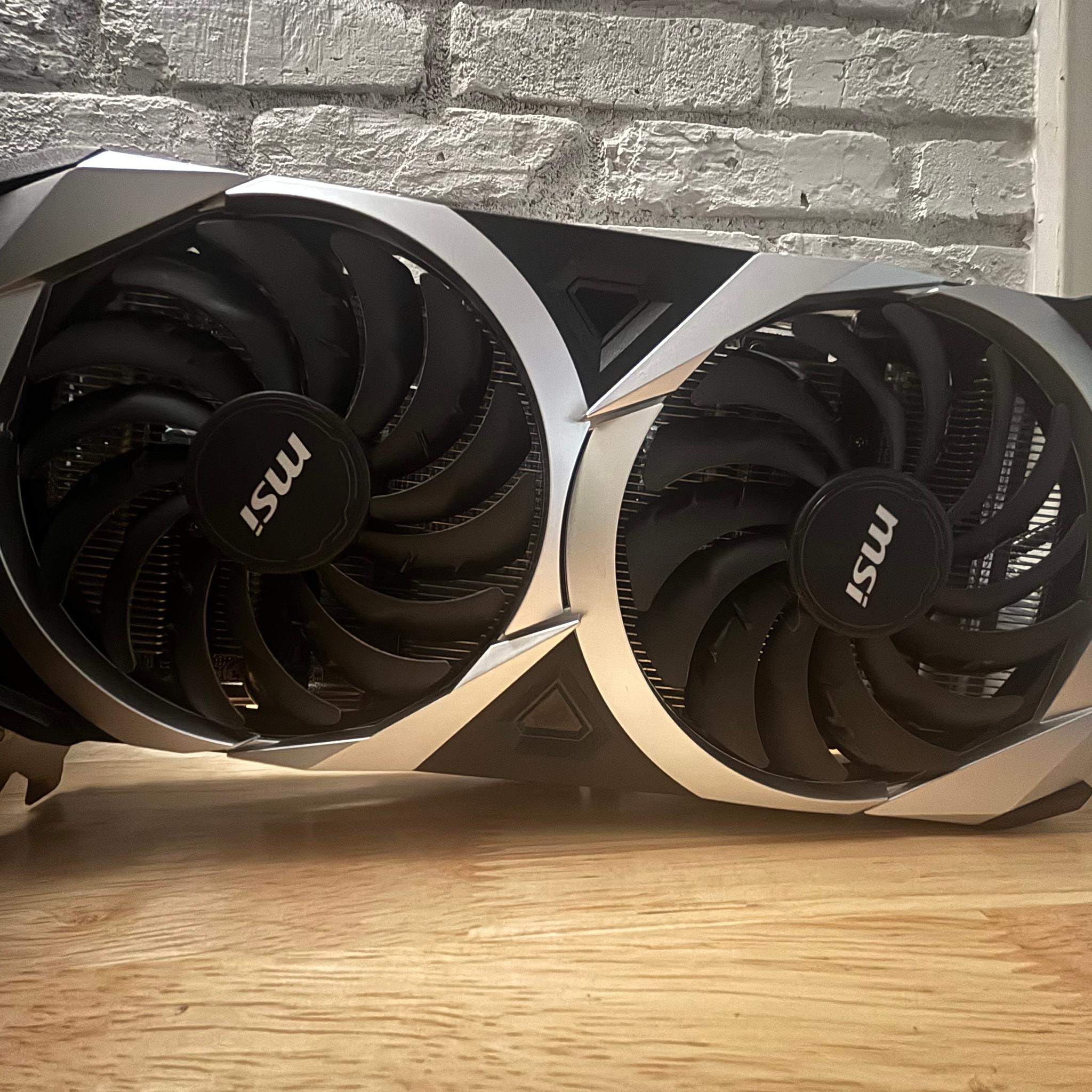 MSI RX 6600 XT MECH 2X 8G OC