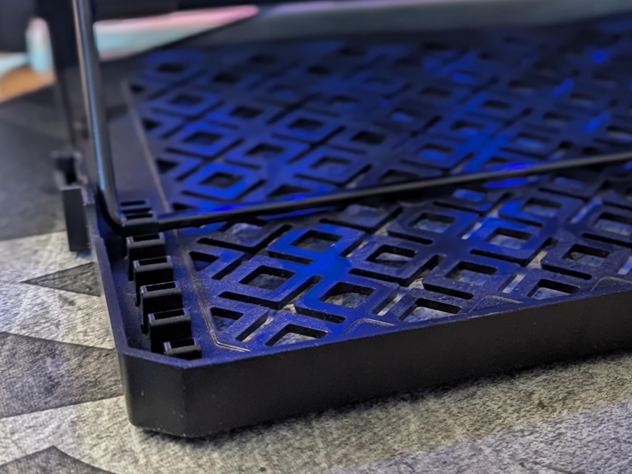 🔥 Lenovo Legion Y740 17" – RTX 2080 Gaming Beast + RGB Stand 💻