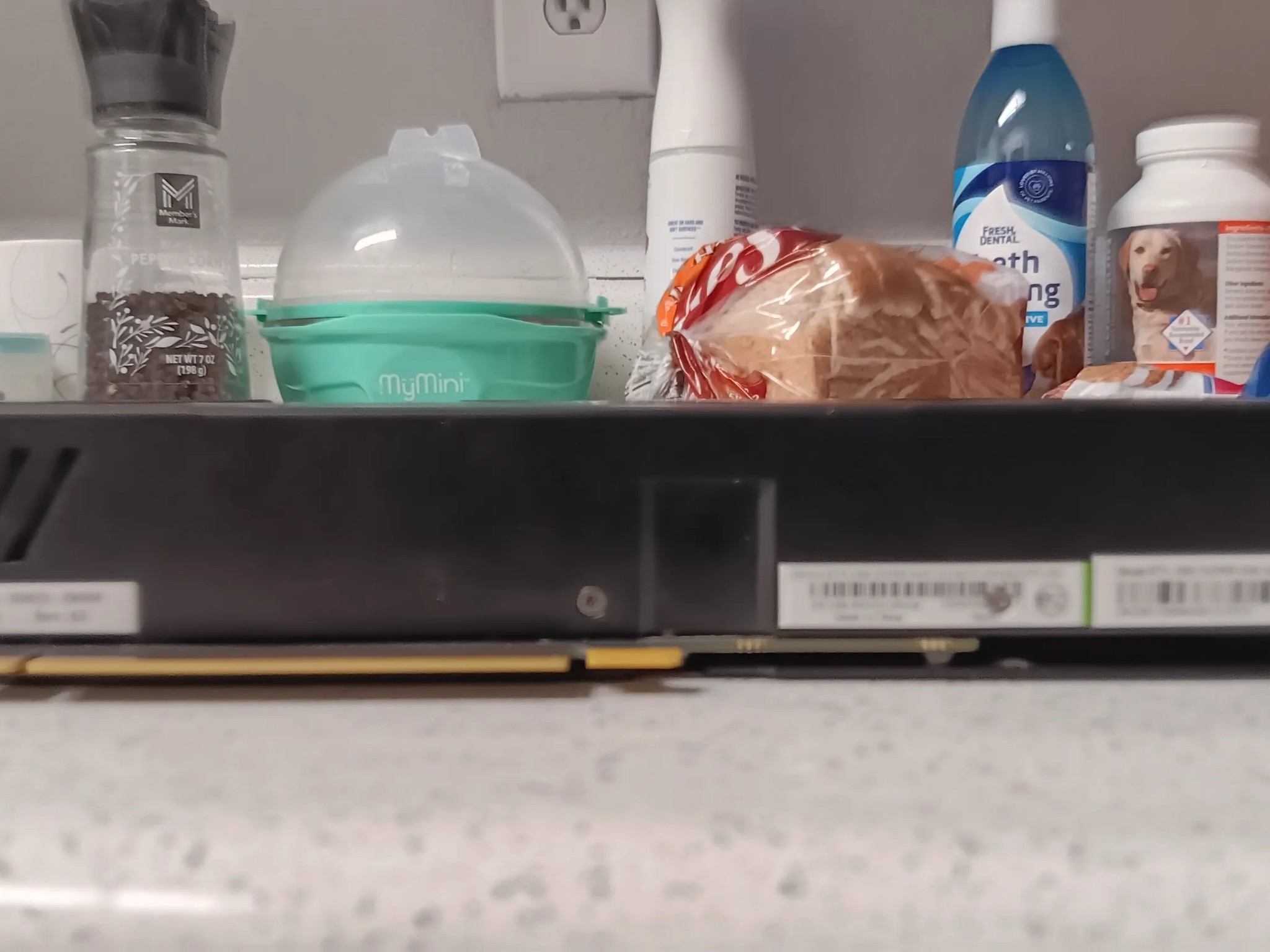 RTX 2060 super 8gb Listing this at a deep discount as i need the money for cyber Monday sales.