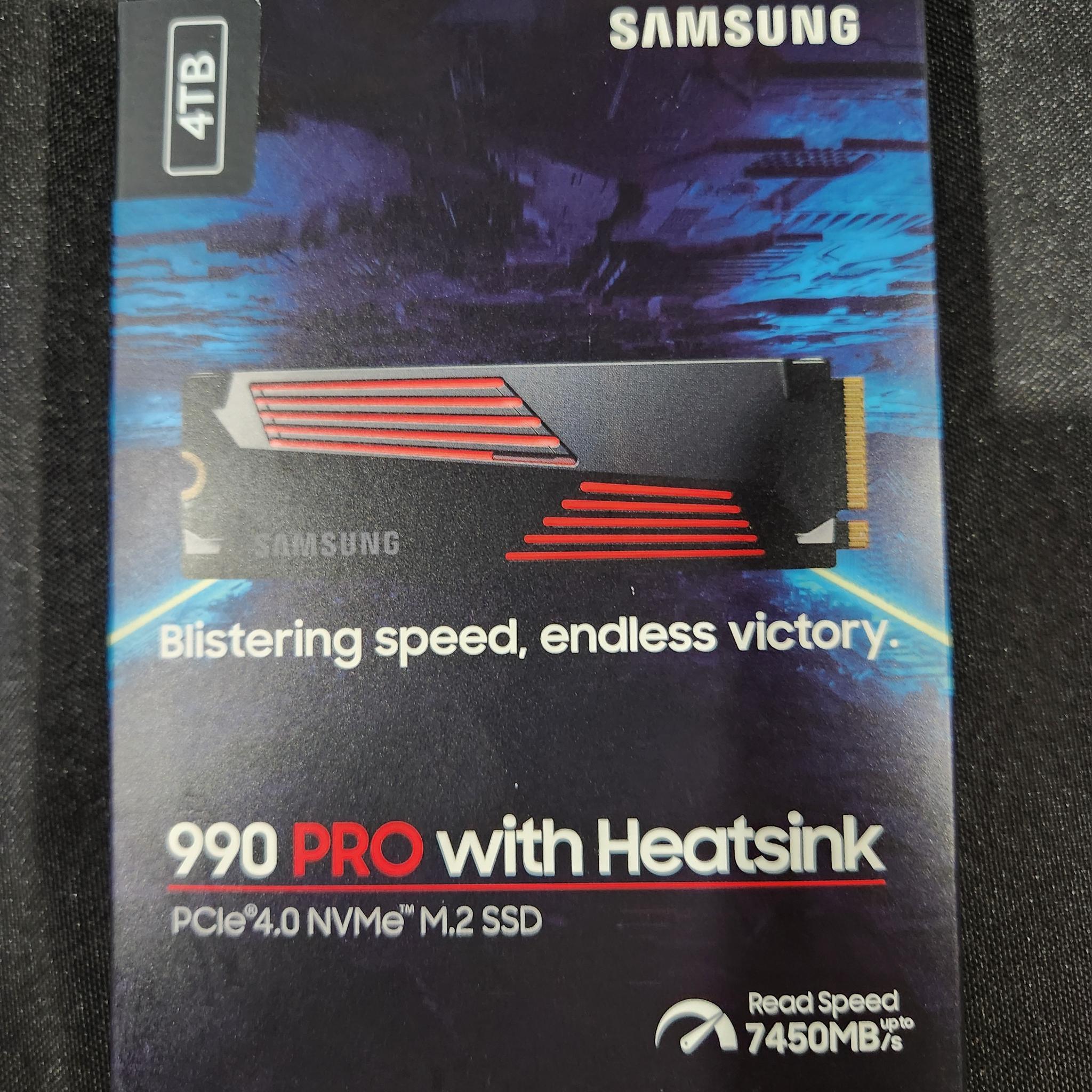 Samsung SSD 990 PRO with Heatsink 4TB, NVMe M.2, Up to 7,450MB/s