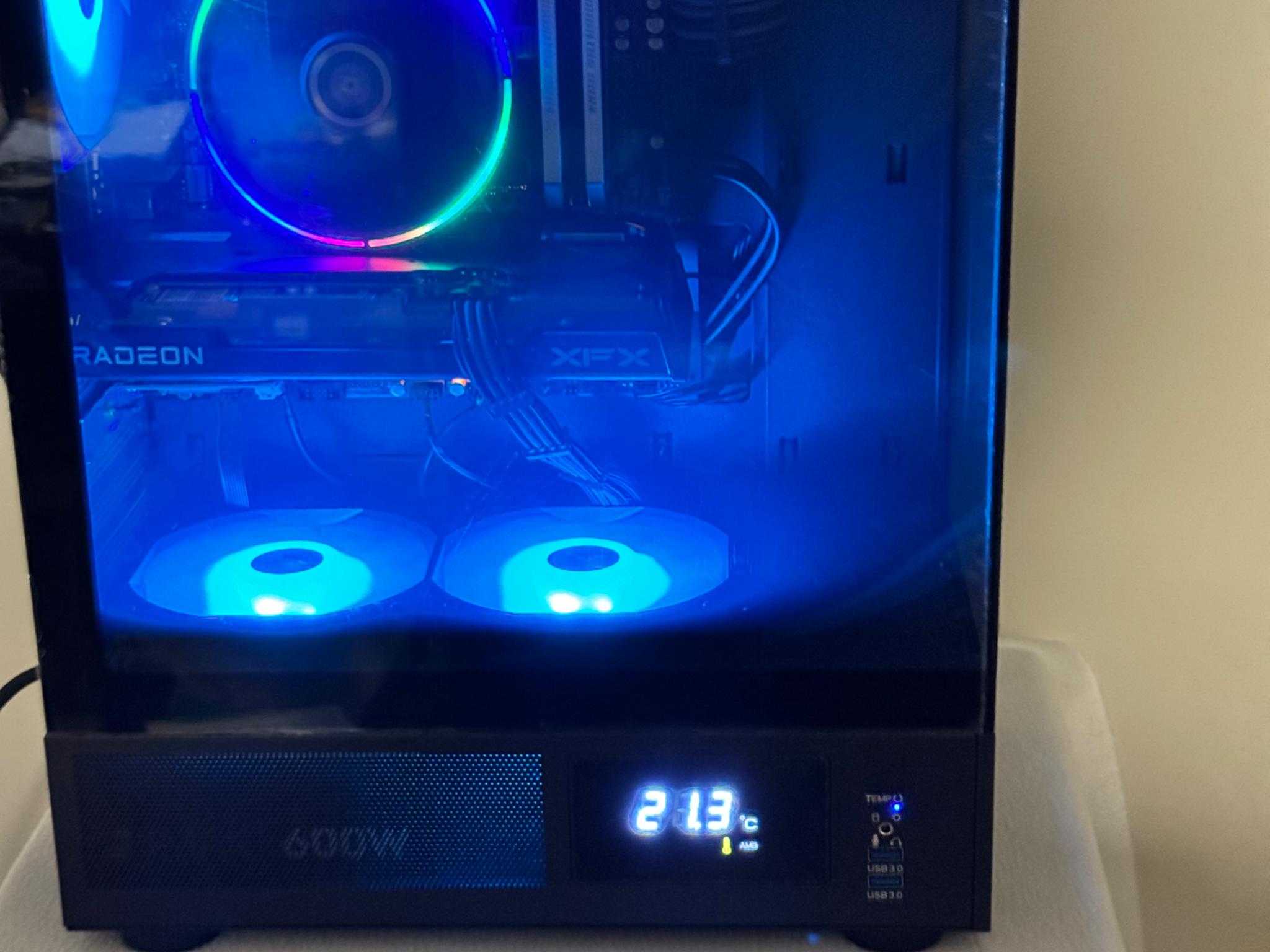 Great i7 9700 CPU, 32 GB DDR4, RX 6600 8 GB GPU Gaming System