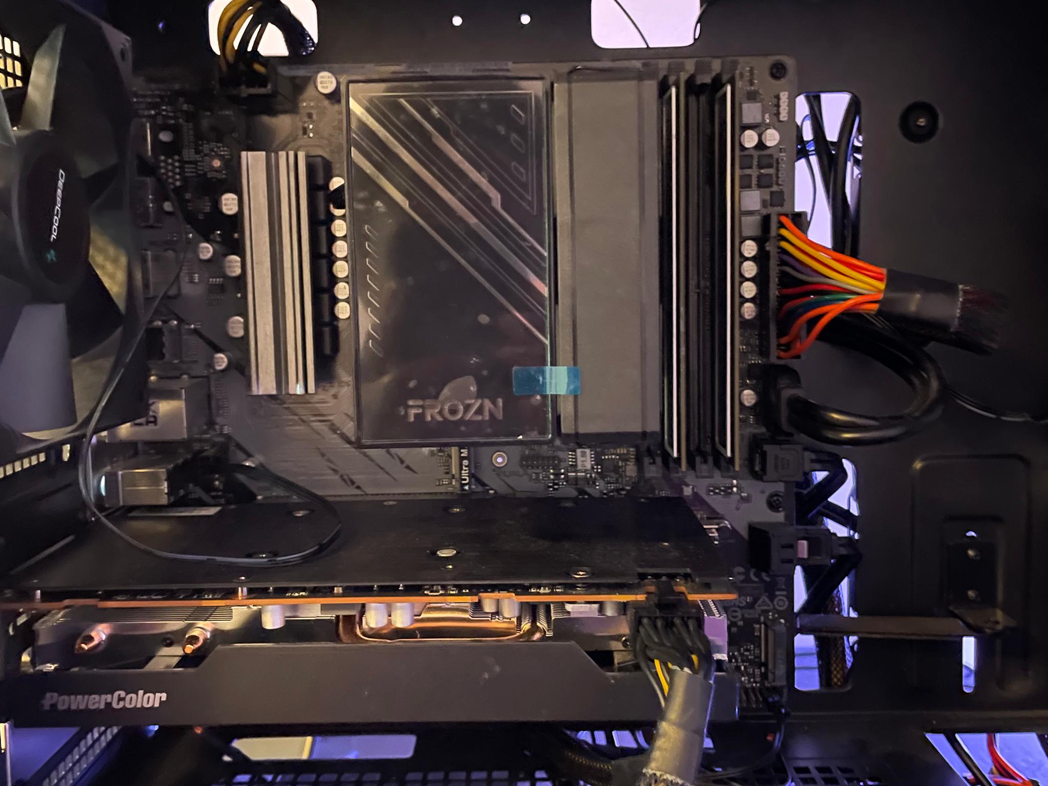 RX 7600 GAMING PC