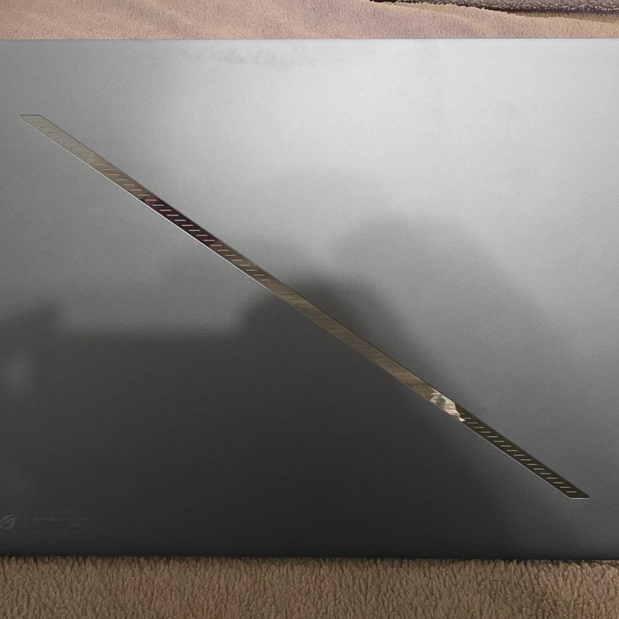 Rog Zephyrus g16 Intel ultra 9/ 32gb ram/ rtx4090