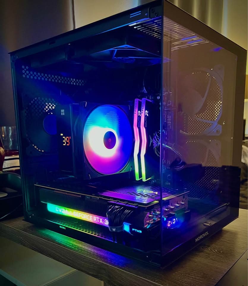 Compact 1440p | EVGA FTW3 RTX 3080 | 32GB T-Force RGB 3600mhz | Ryzen 5 5600X | 1TB m.2 NVMe