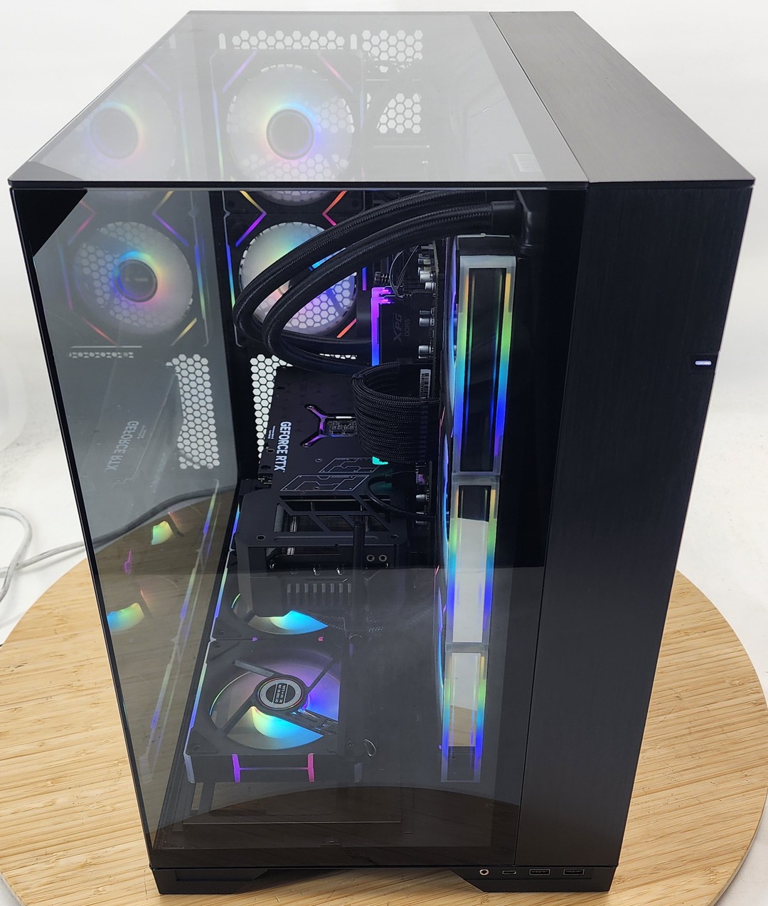 Gaming PC Ryzen 7 9700X 32GB RAM 1TB SSD RTX 4070 Ti SUPER 16GB