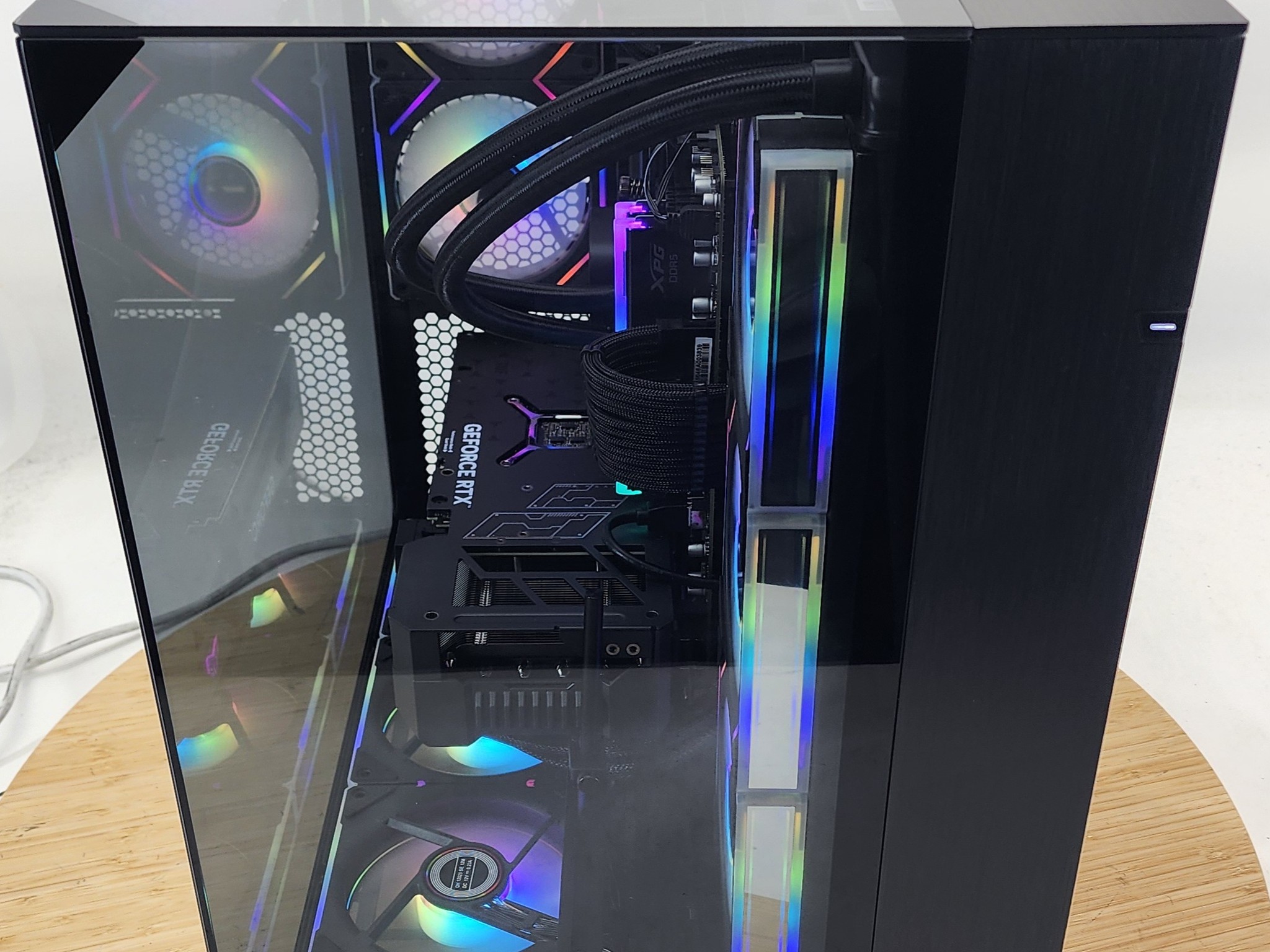 Gaming PC Ryzen 7 9700X 32GB RAM 1TB SSD RTX 4070 Ti SUPER 16GB Win11 Computer