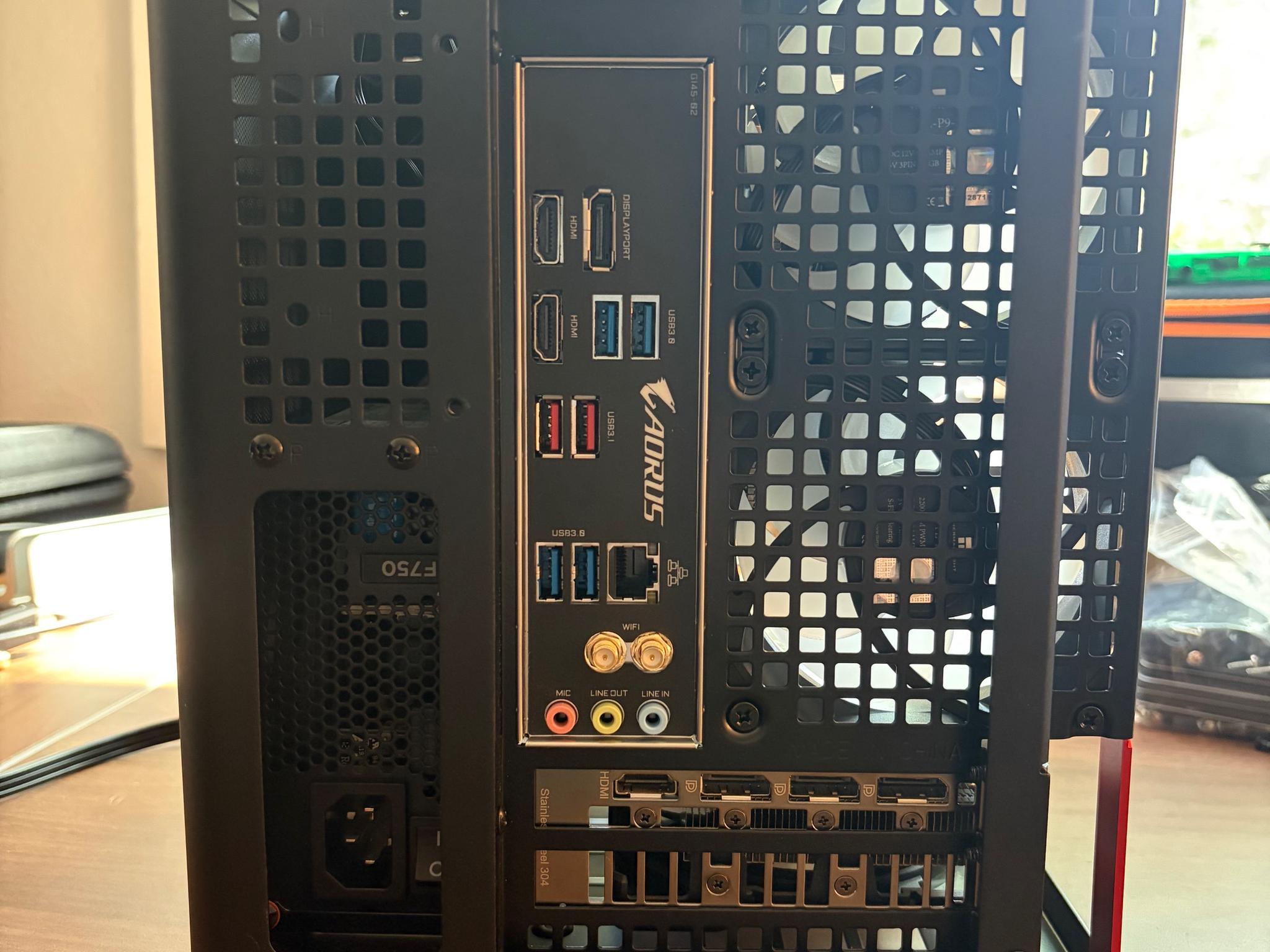 Powerful & Compact Gaming PC/Workstation: 5900x with 64GB RAM