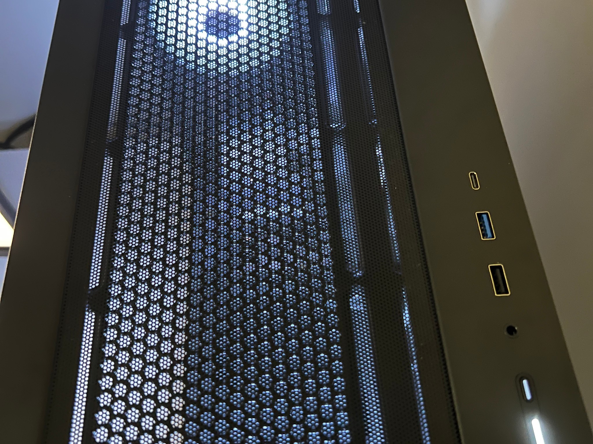 RTX 4060 | Ryzen 5 5500 | 16GB DDR4-4000mhz | 1TB NVMe SSD | 1080p/1440p Gaming PC