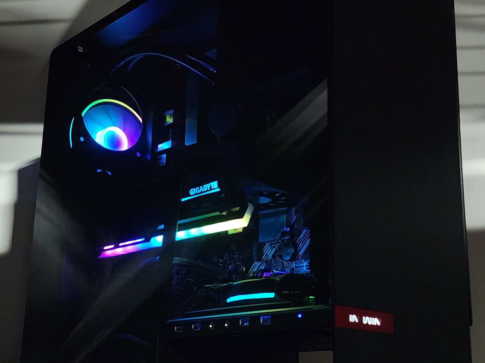 Gaming PC Ryzen 5 5600G 16GB RAM 1TB SSD RX 7600 8GB Windows 11 Computer