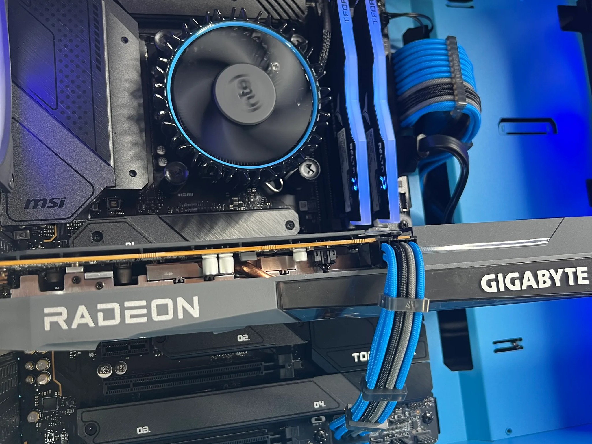 💙🖤 1080p Beast | Intel i3 12100f | RX 6600 8GB | 16GB Ram | 1TB NVME SSD 🖤💙