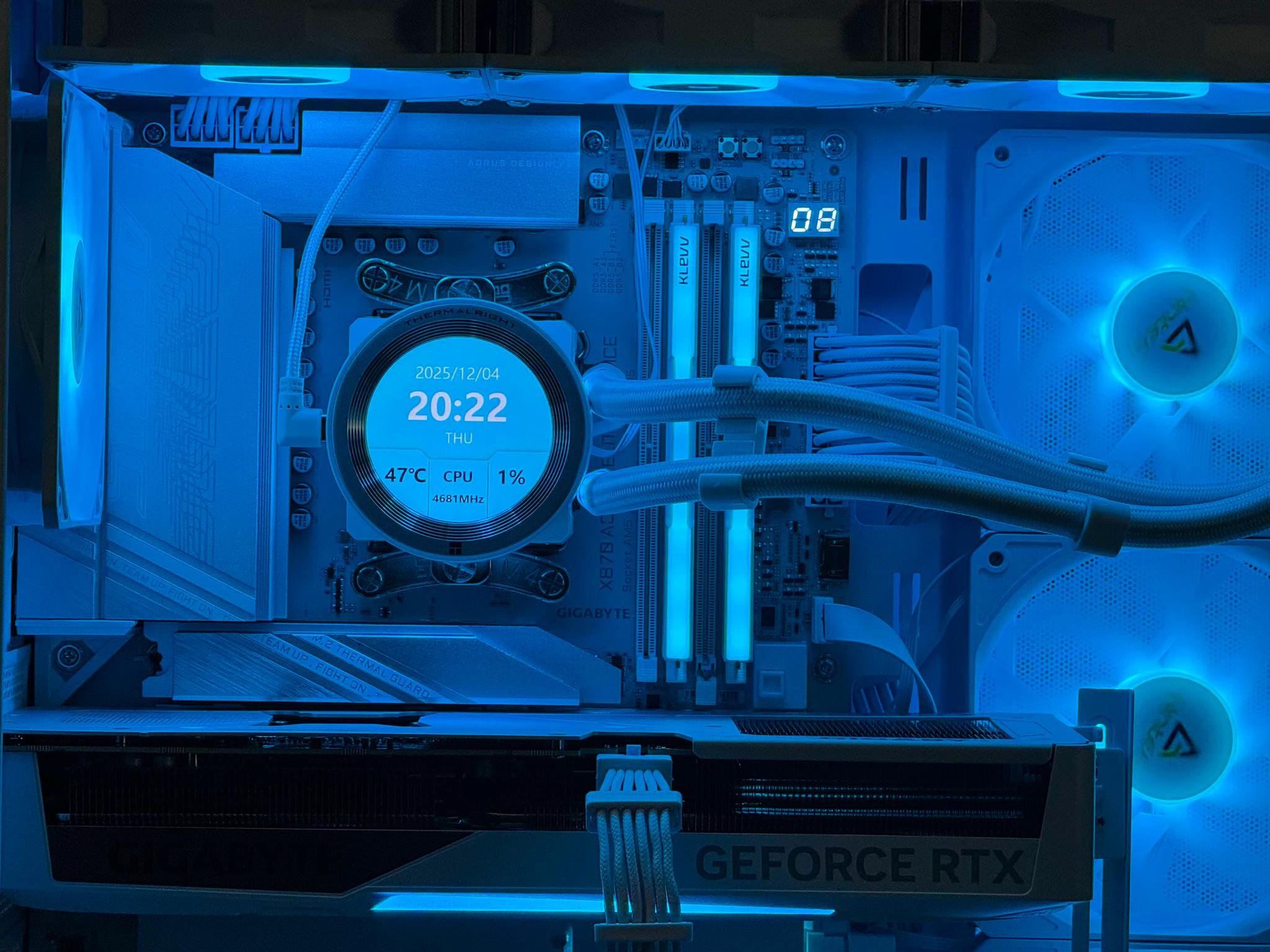 Polaria - Ryzen 7 9800X3D, RTX 5070Ti 16GB, 32GB DDR5, 2TB SSD, Wifi