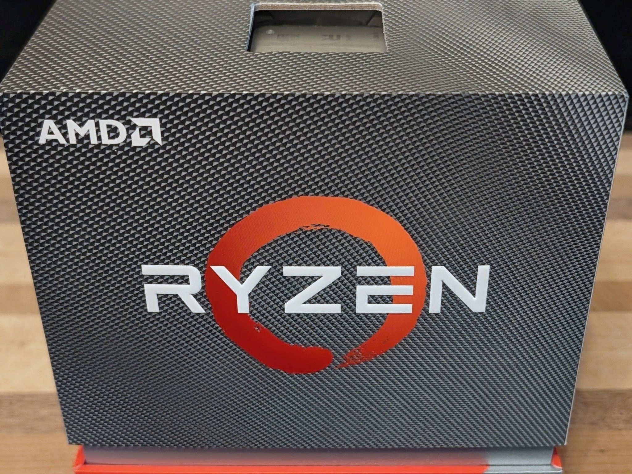 Ryzen 9 3900XT AMD