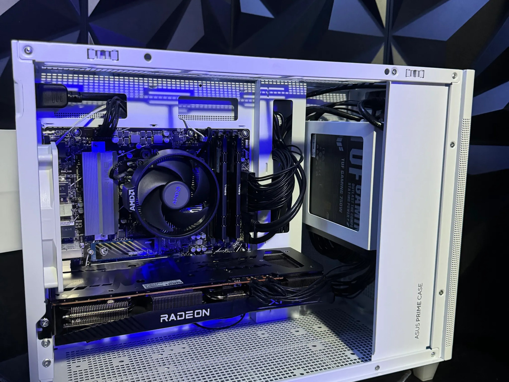 🎮Tusker Prime👾 7667🕹️ Ryzen 5 7600🖥️ AMD 6700XT 🖱