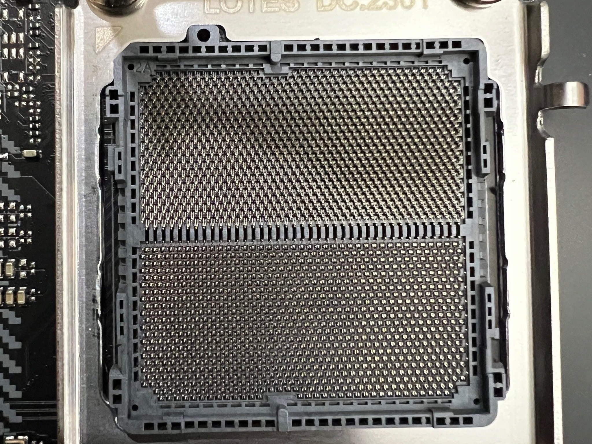 ASUS ROG Strix B650E-F Gaming WiFi Desktop 9000 8000 & 7000