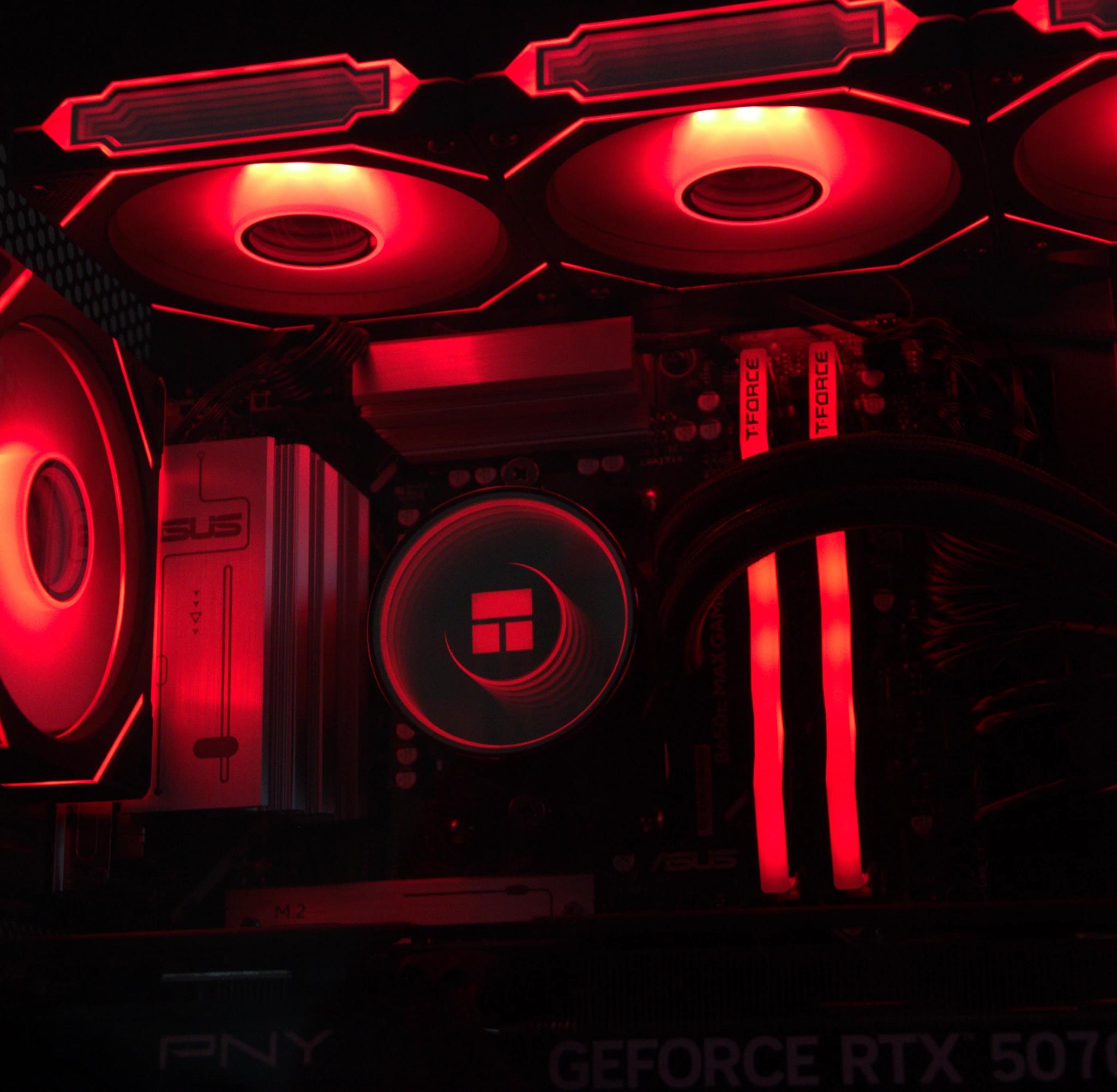 RTX 5070 Premium Gaming PC