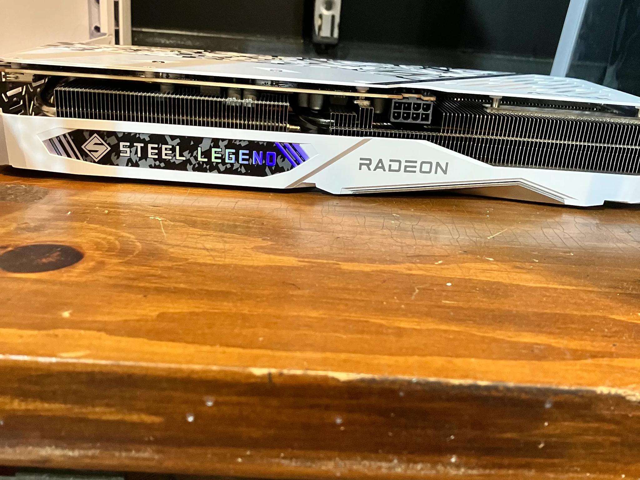 AMD Radeon ASRock RX 7600 8GB White W/RGB Fans