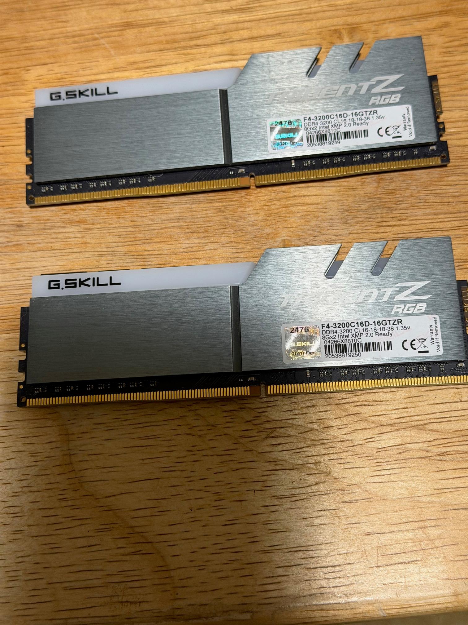 G.SKILL TRIDENTZ RGB 2X8 16GB DDR4 3200
