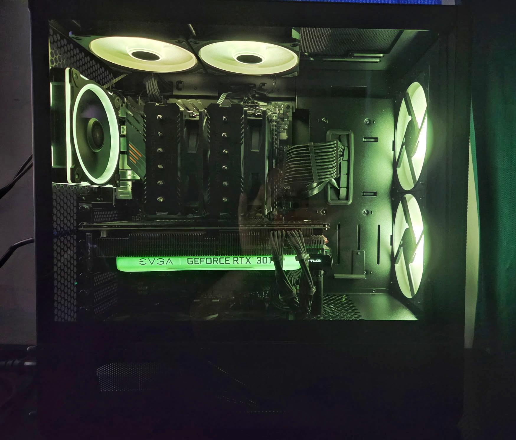Ryzen 7 5800X3D / EVGA RTX 3070 Gaming PC - 32GB / 1TB NVMe