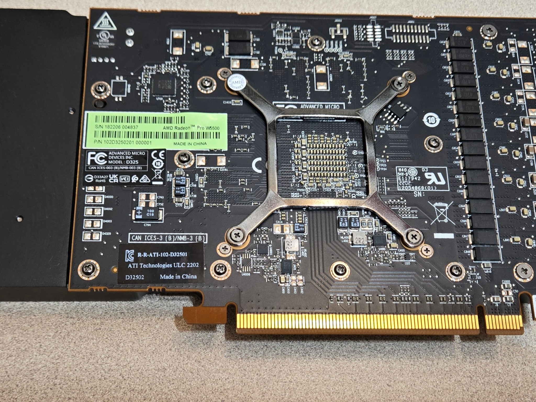 AMD Radeon W5500 PRO 8GB