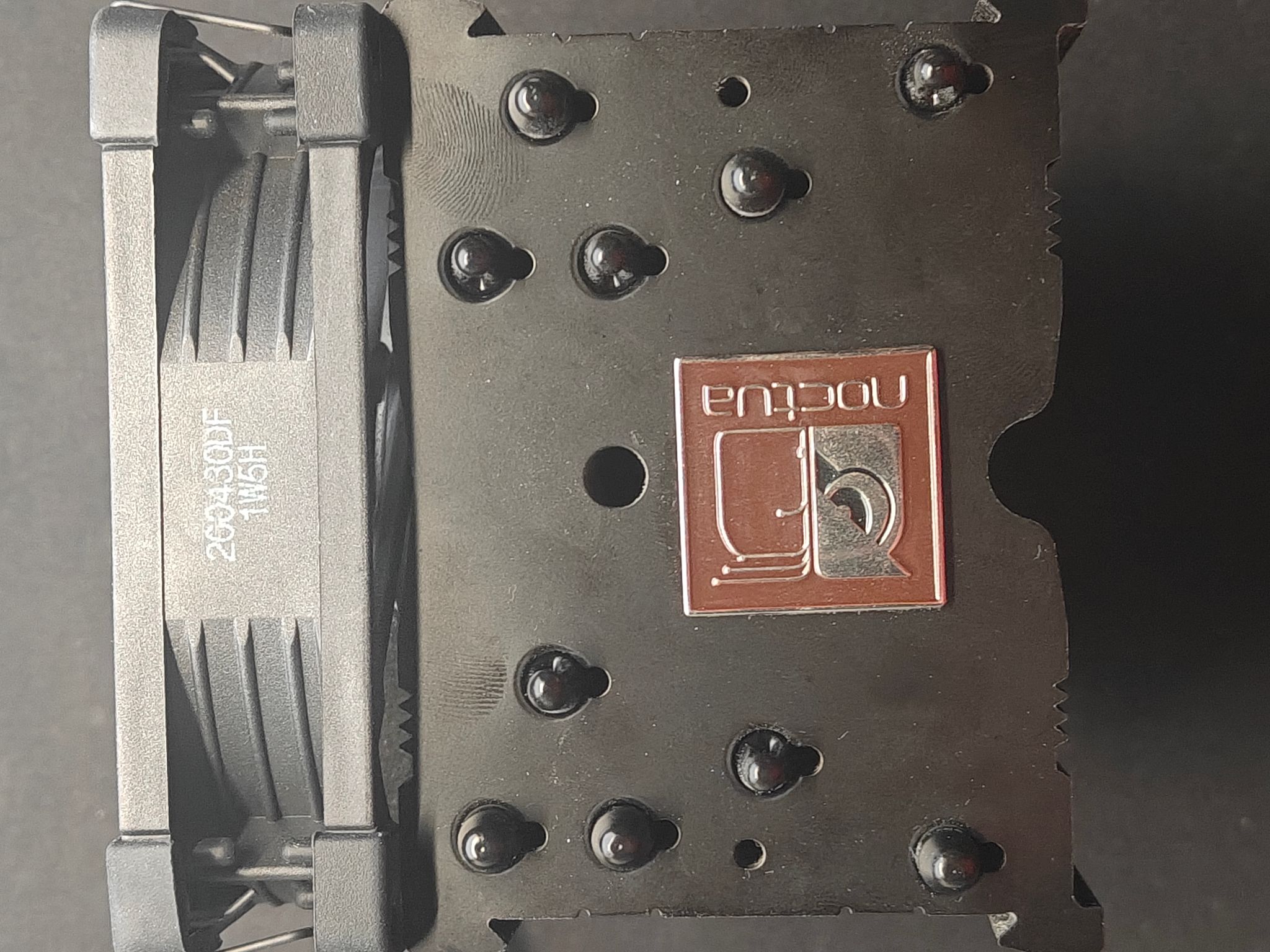 Noctua NH-U9S Chromax Black 92mm Single-Tower CPU Cooler LGA1200