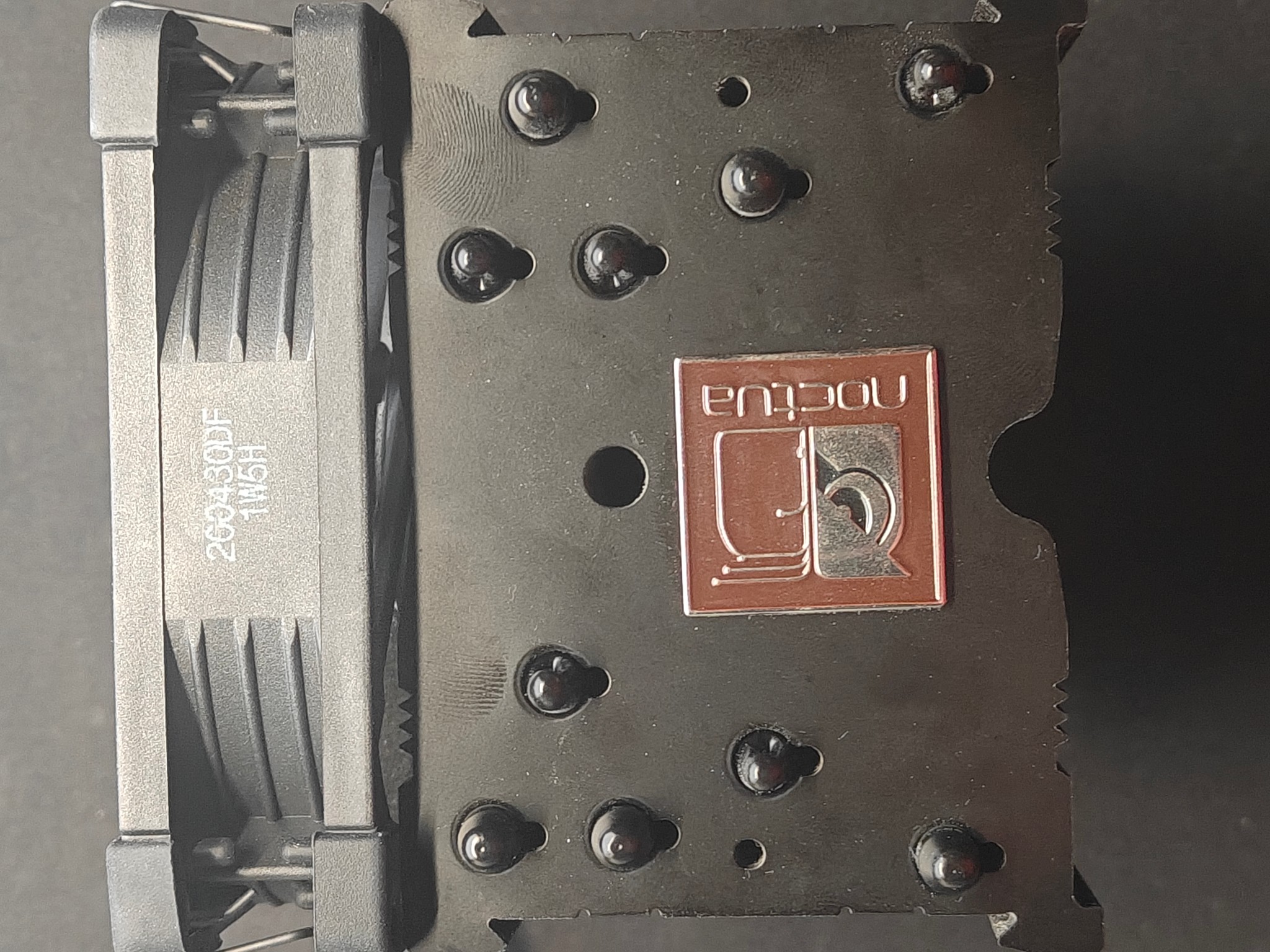 Noctua NH-U9S Chromax Black 92mm Single-Tower CPU Cooler LGA1200
