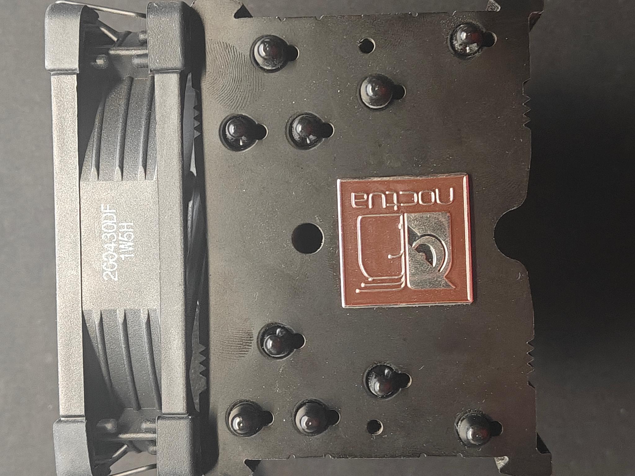Noctua NH-U9S Chromax Black 92mm Single-Tower CPU Cooler LGA1200
