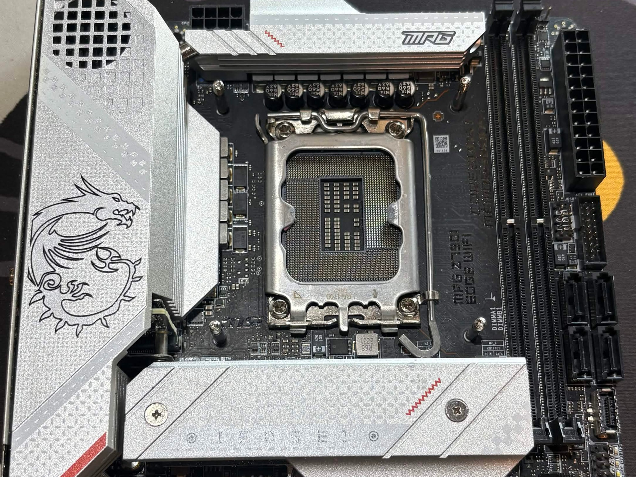 MSI MPG Z790I EDGE WIFI (Mini-ITX LGA1700 Motherboard)