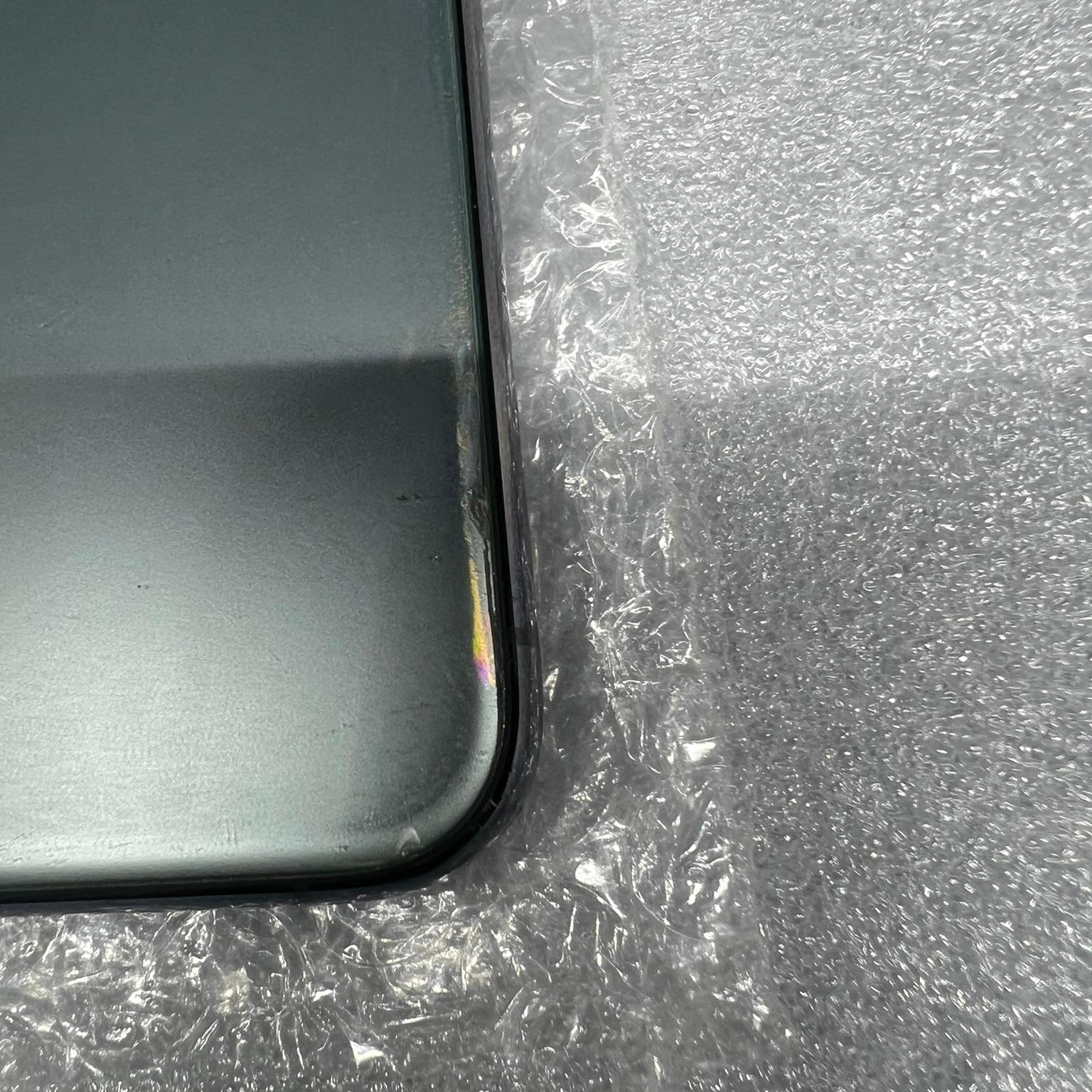 Apple iPhone 11 Pro Max – Unlocked – 64 GB – Midnight Green (Read Description)