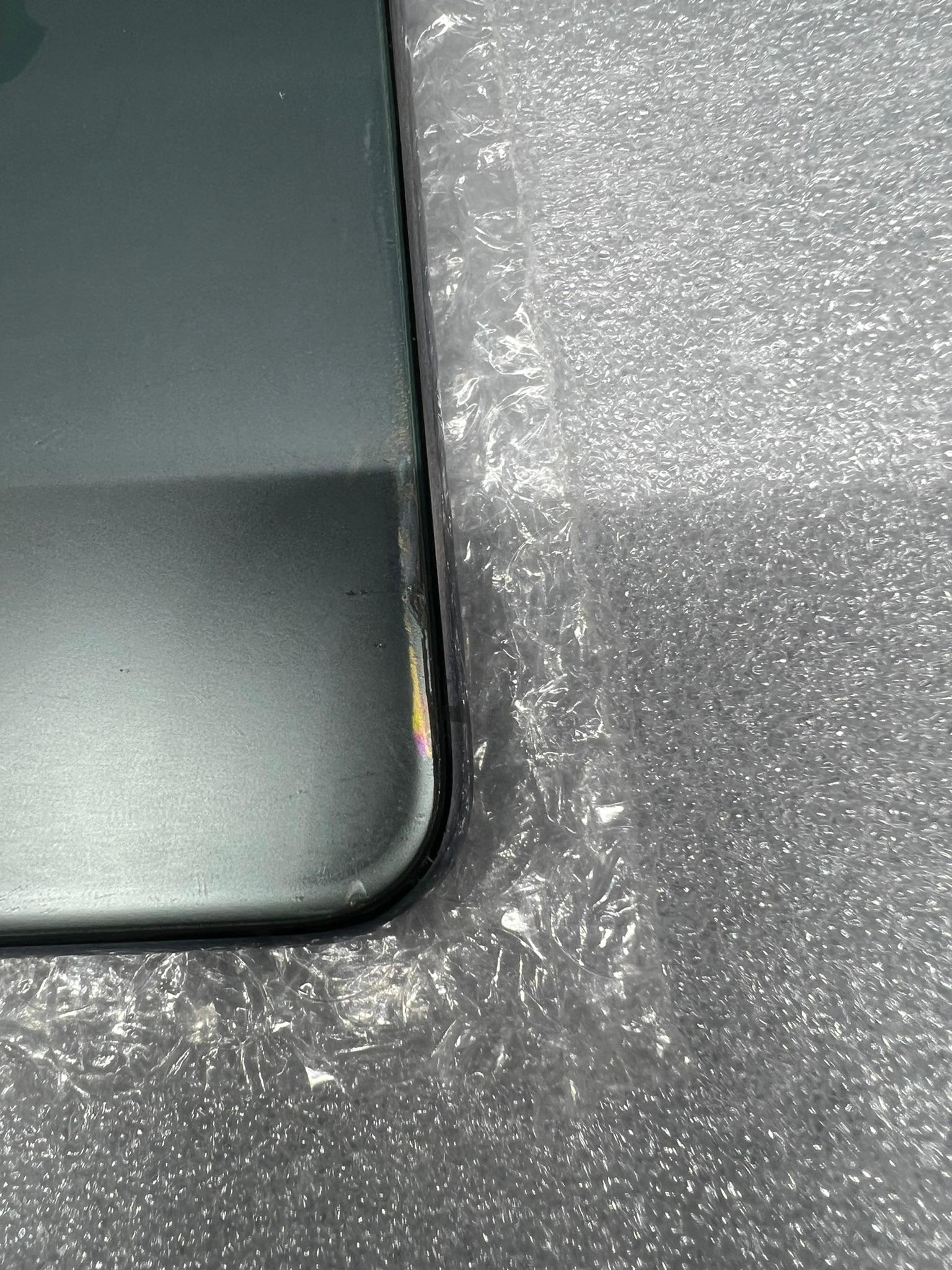 Apple iPhone 11 Pro Max – Unlocked – 64 GB – Midnight Green (Read Description)