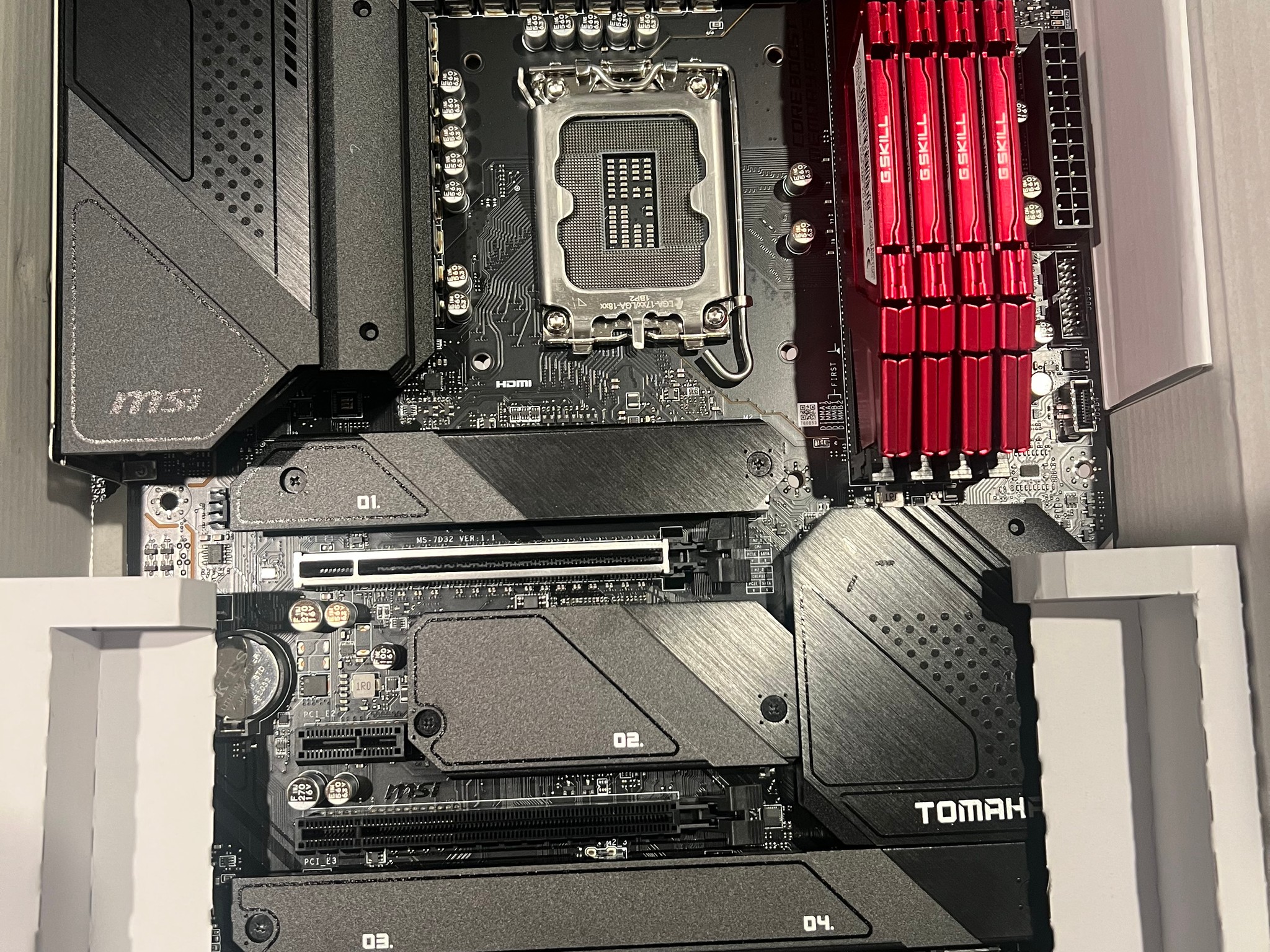 MSI Z690 MAG Tomahawk WiFi DDR4 Intel LGA 1700 ATX Motherboard + 32 GB of DDR4 3600 MHz Ram.