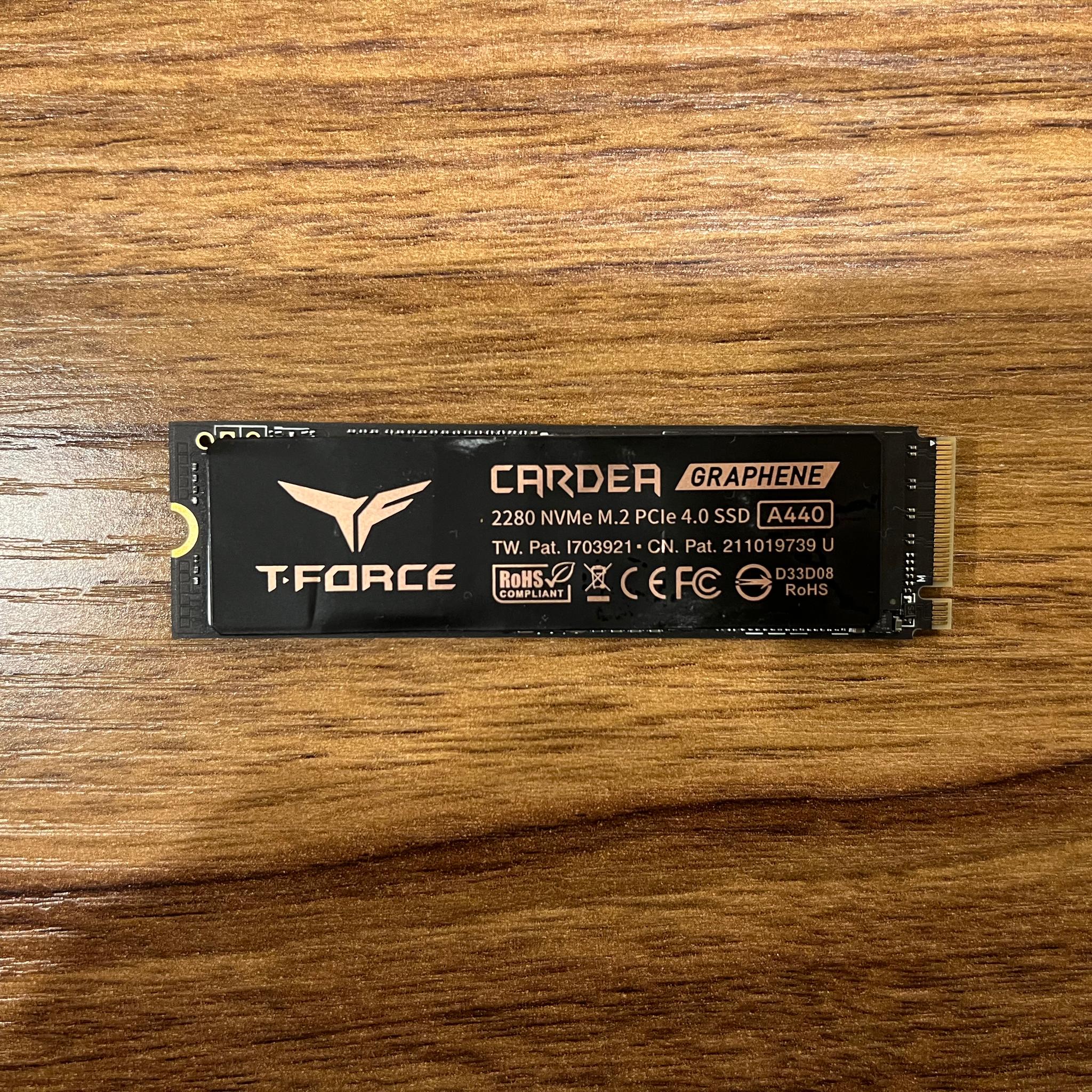 2TB NVMe PCIe Gen 4.0x4 SSD TeamGroup Cardea Graphene 3D NAND TLC