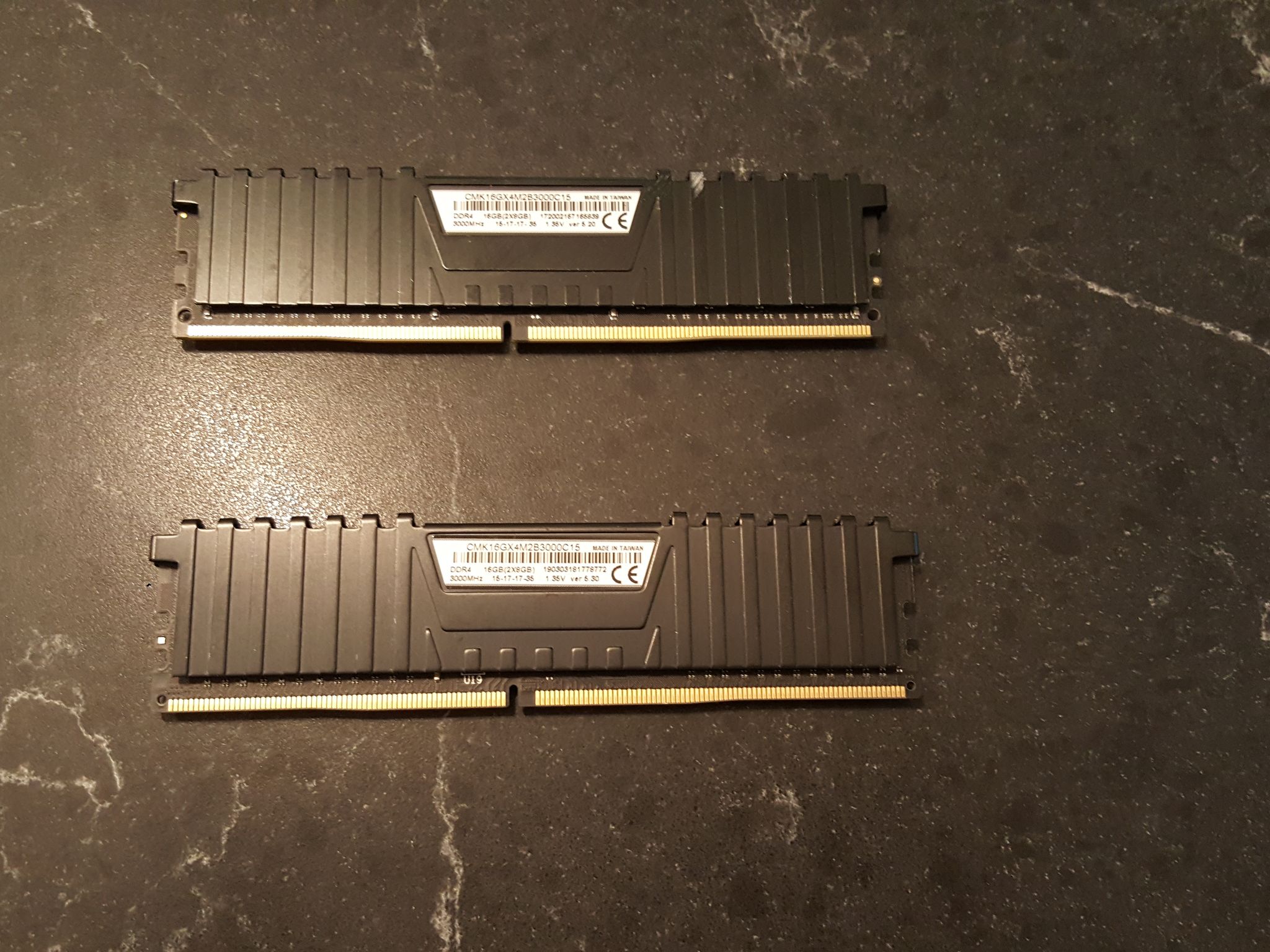 Corsair Vengeance LPX DDR4 3000MHz CL15 16GB (2X8)
