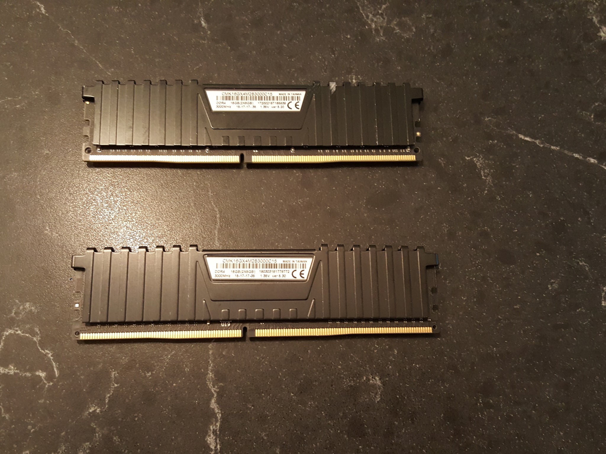 Corsair Vengeance LPX DDR4 3000MHz CL15 16GB (2X8)