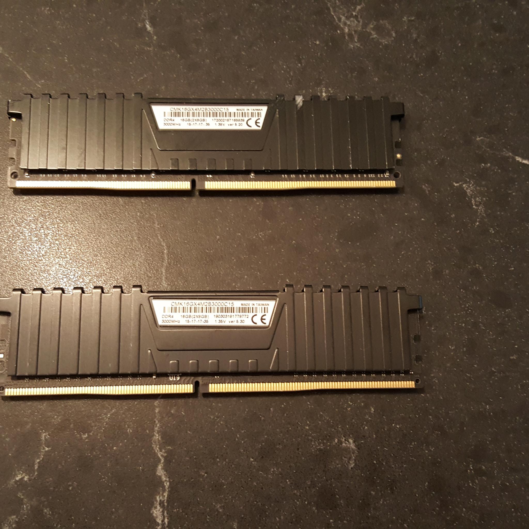 Corsair Vengeance LPX DDR4 3000MHz CL15 16GB (2X8)
