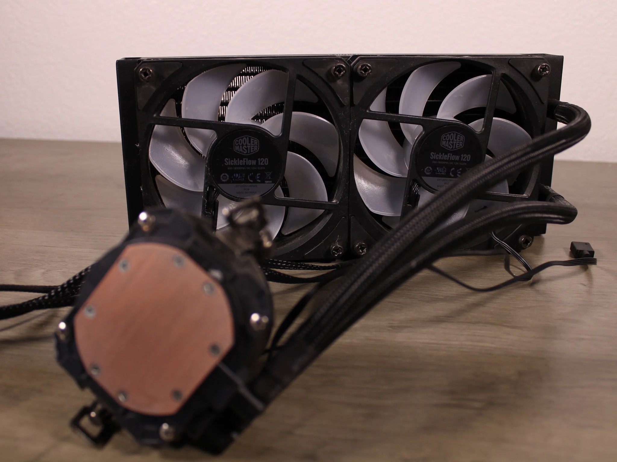CoolerMaster AIO Cooler | 240mm Radiator | 2 PWM ARBG Fans | AM4/AM5