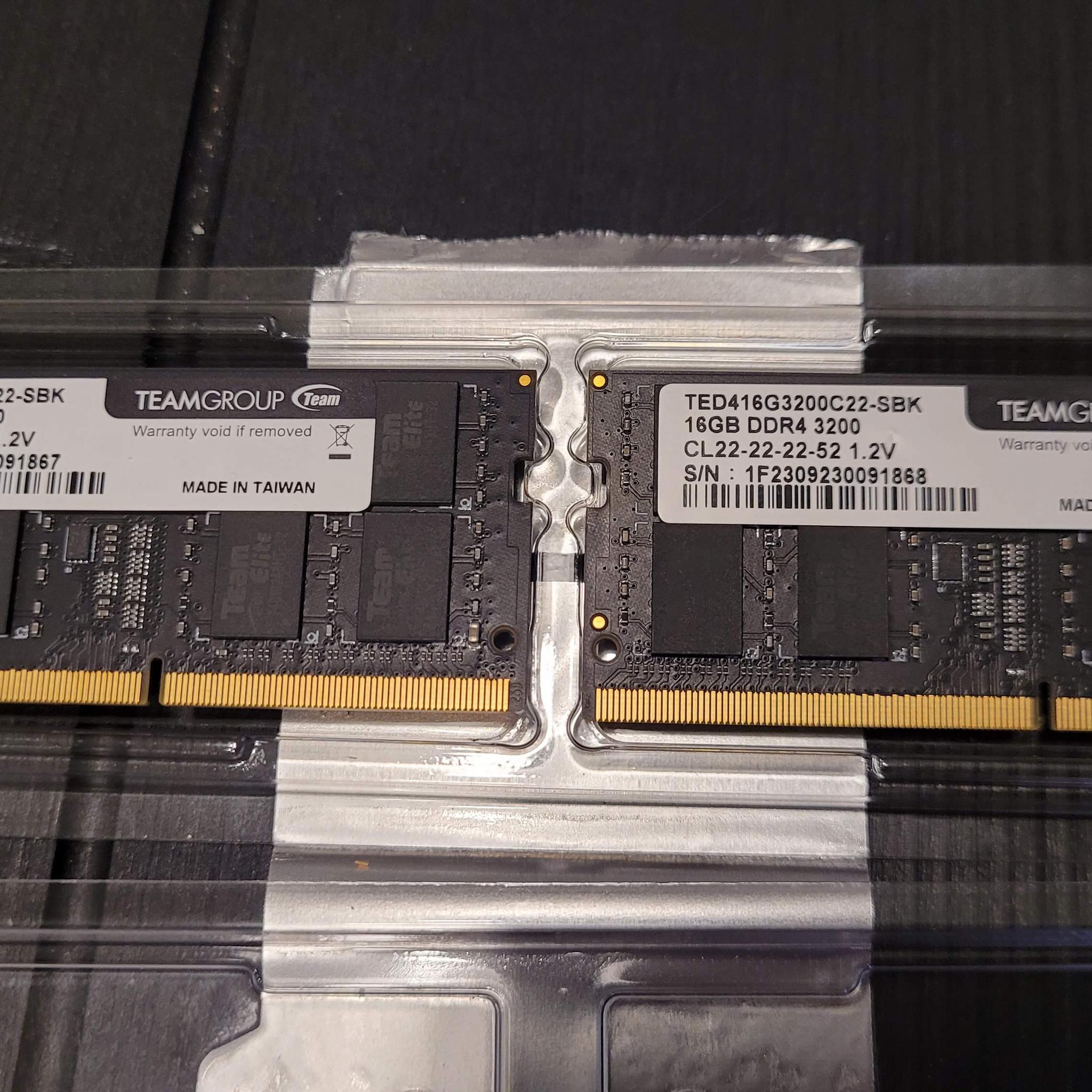 TEAMGROUP Laptop Memory 32GB DDR4 (2X16GB) 3200MHZ CL22 Elite DDR4